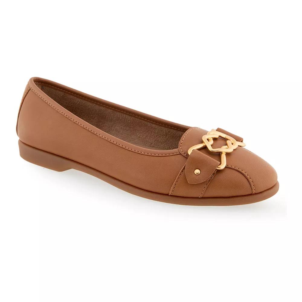 Aerosoles Bia Women's Leather Ballet Flats,  Product Image