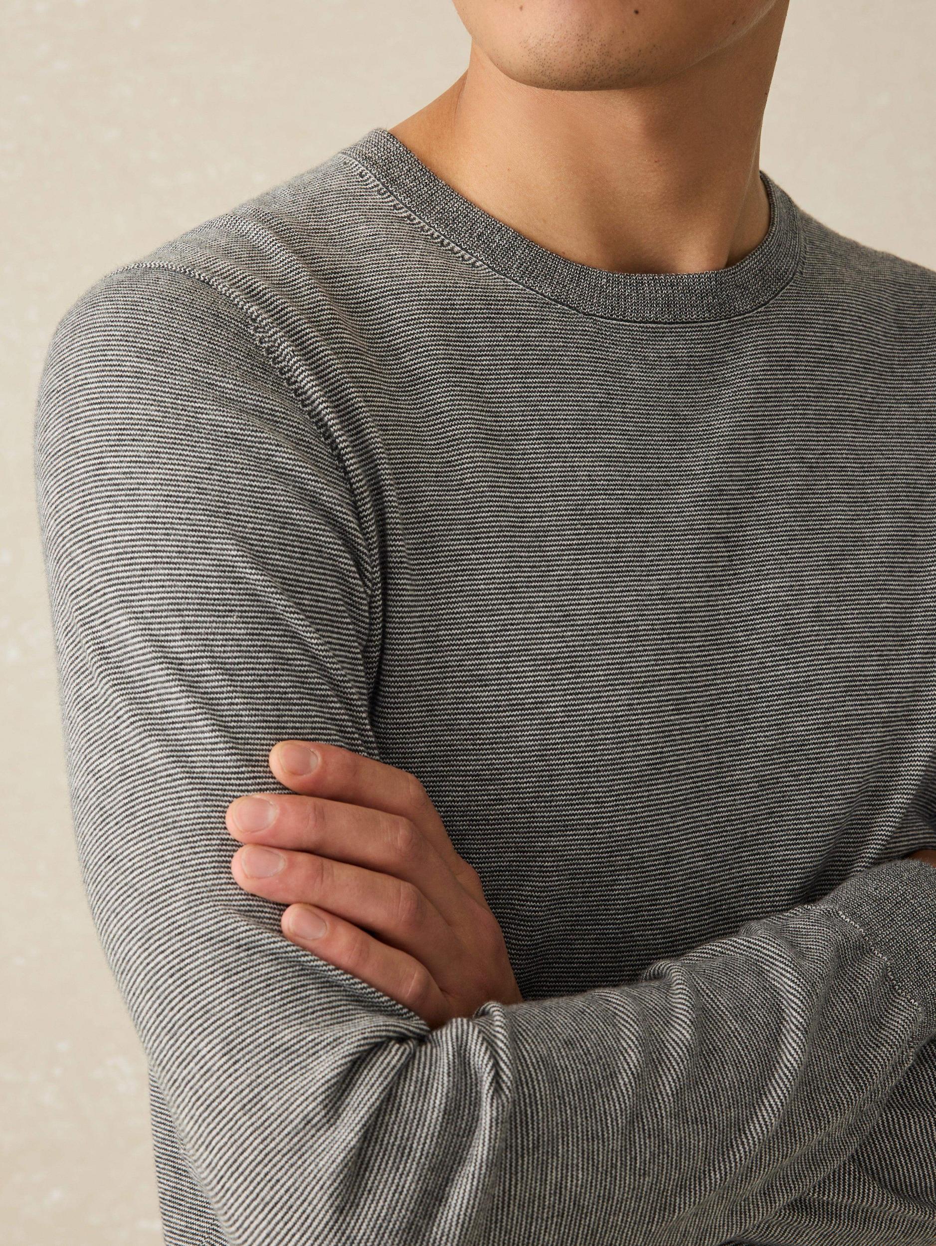 Movement™ Crewneck Sweater (Tall) - Ivory Ash Feeder Male Product Image