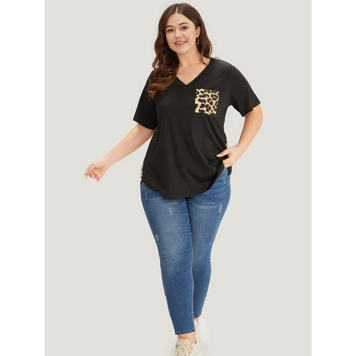 Plus Size Leopard Patchwork Patched Pocket V Neck T-shirt DimGray Women Casual Arc Hem Leopard V-neck Dailywear T-shirts BloomChic 14-16/1X Product Image