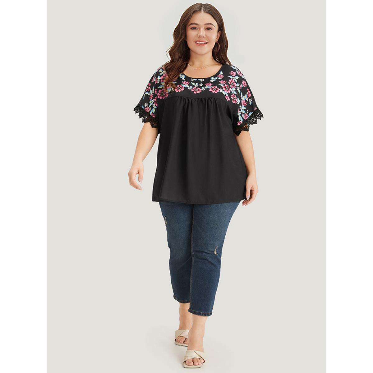 Plus Size Black Floral Print Patchwork Lace Trim Gathered Blouse Women Elegant Short sleeve Round Neck Dailywear Blouses BloomChic 18-20/2X Product Image
