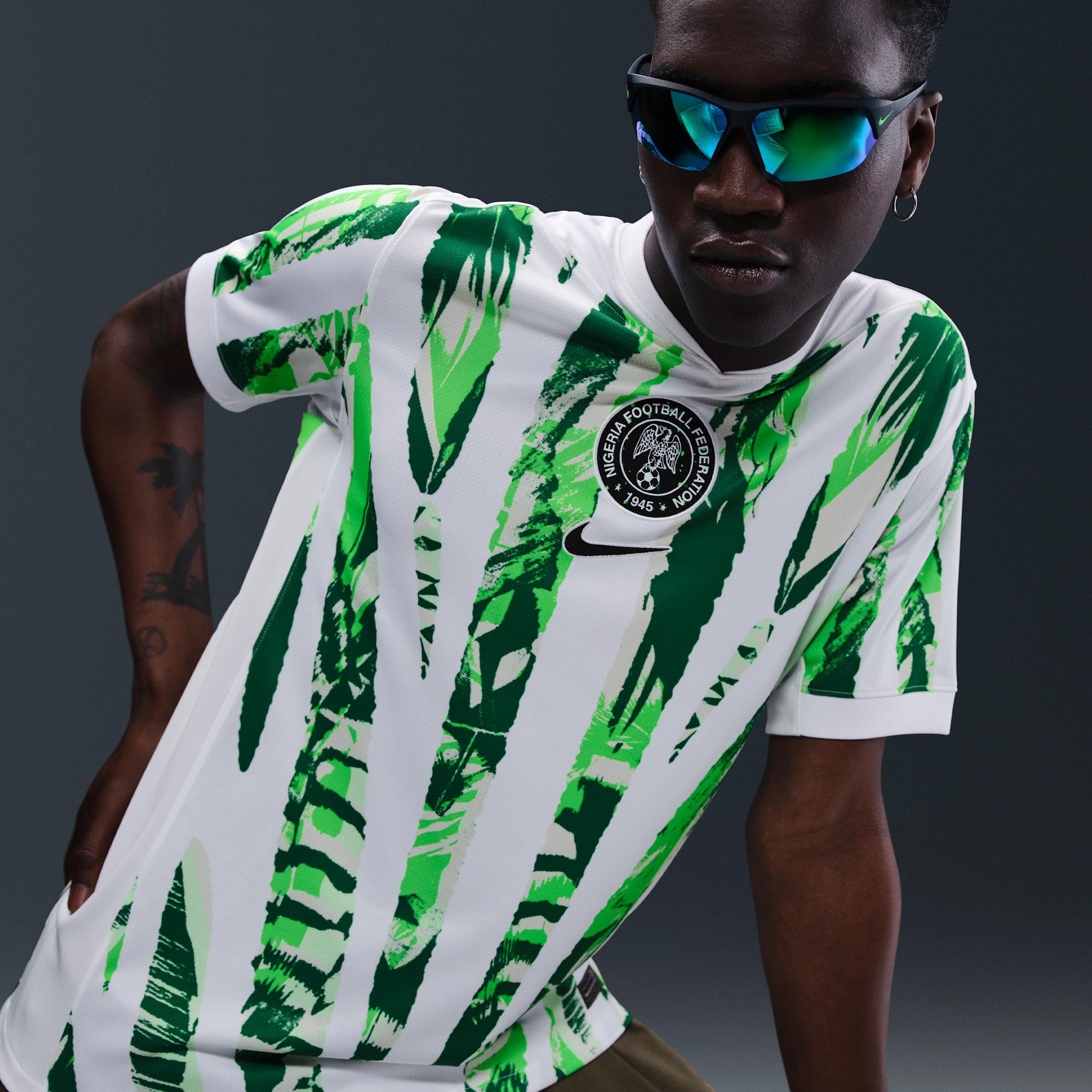 Nigeria 2025 Stadium Away (Team) Nike Mens Dri-FIT Soccer Replica Jersey | HM9660-100 Product Image