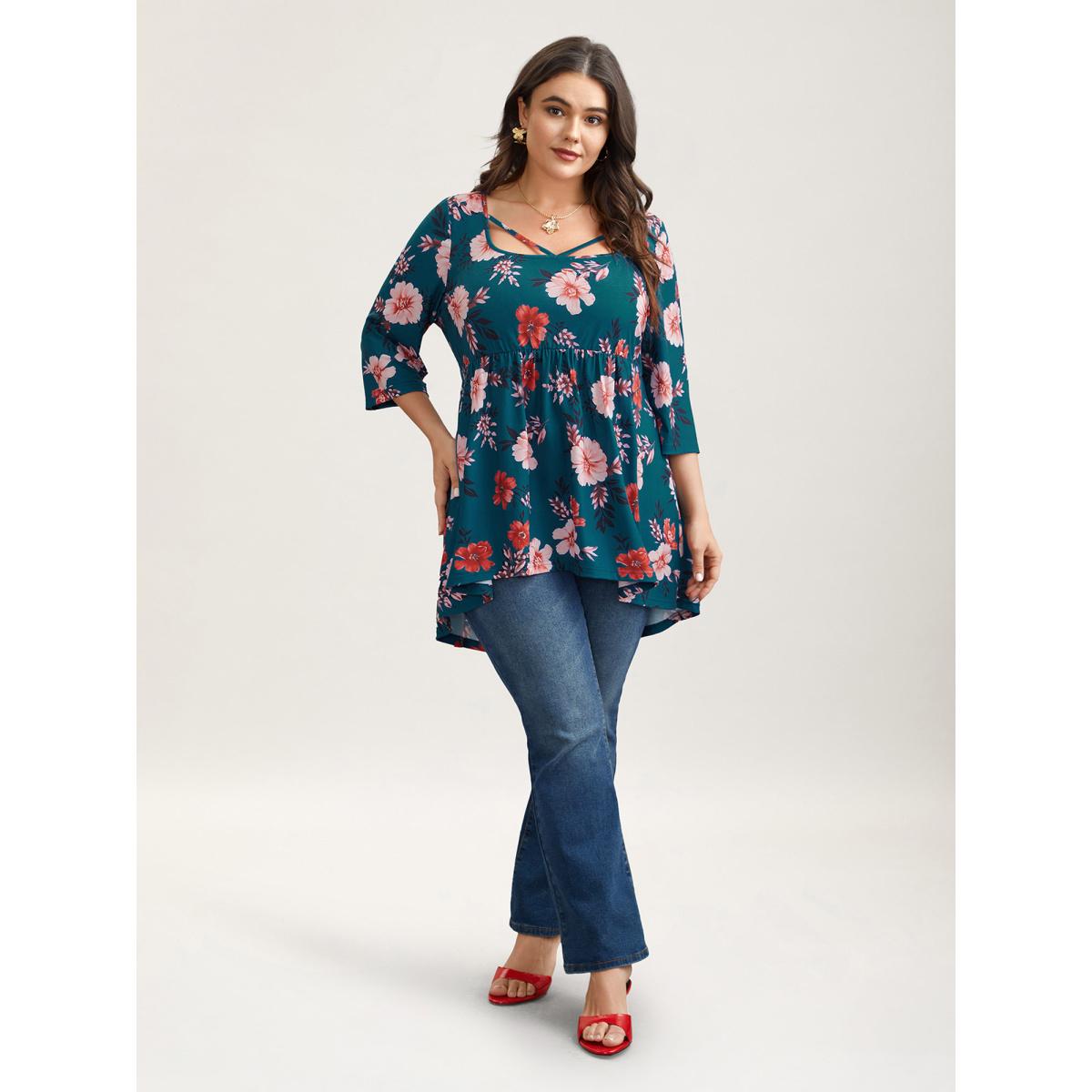 Plus Size Floral Print Neck Cut-Out Babydoll Top Multicolor Women Elegant Gathered Natural Flowers Square Neck Bodycon Everyday T-shirts BloomChic 10/M Product Image