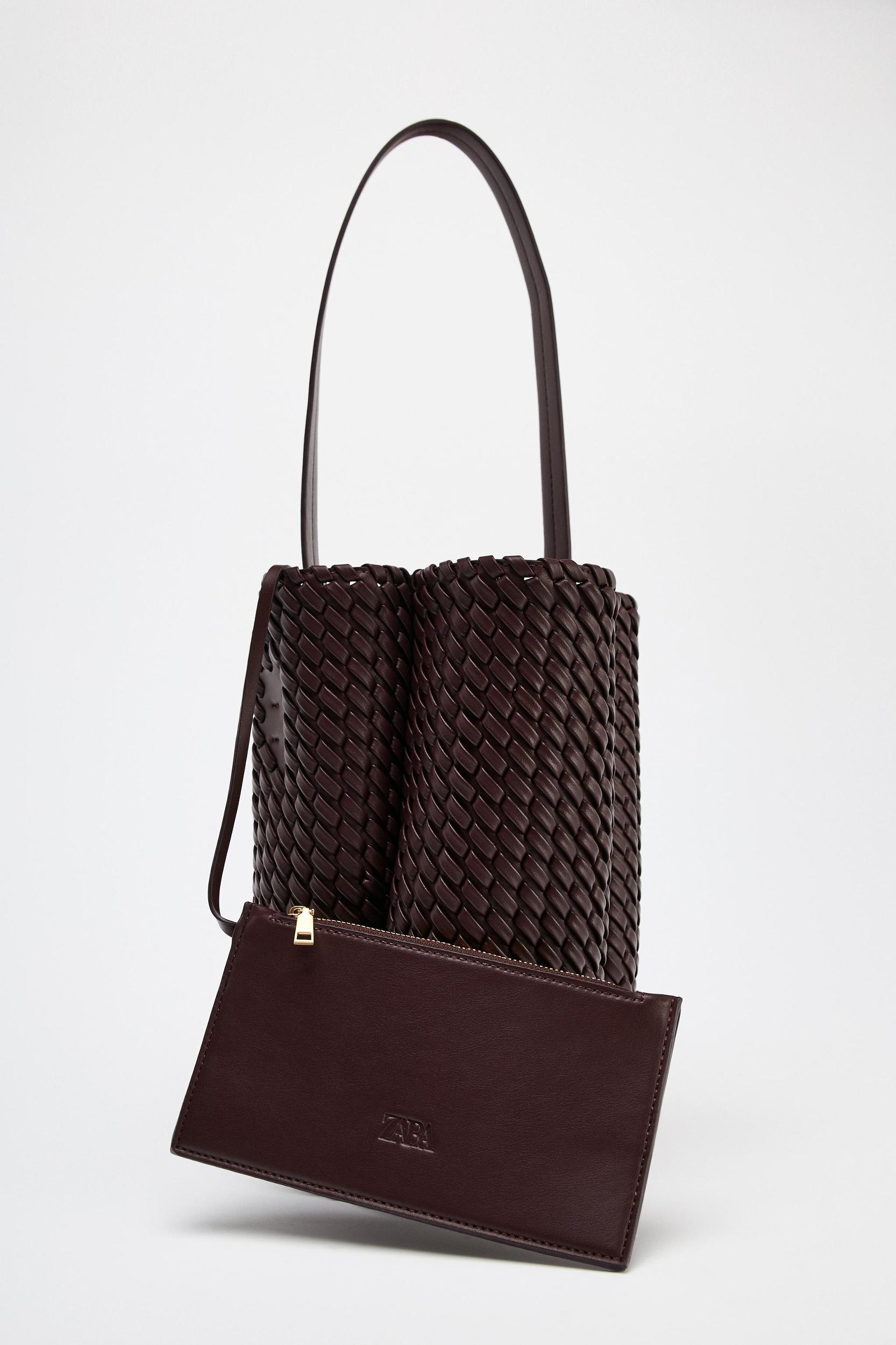 WOVEN EFFECT BUCKET BAG Product Image