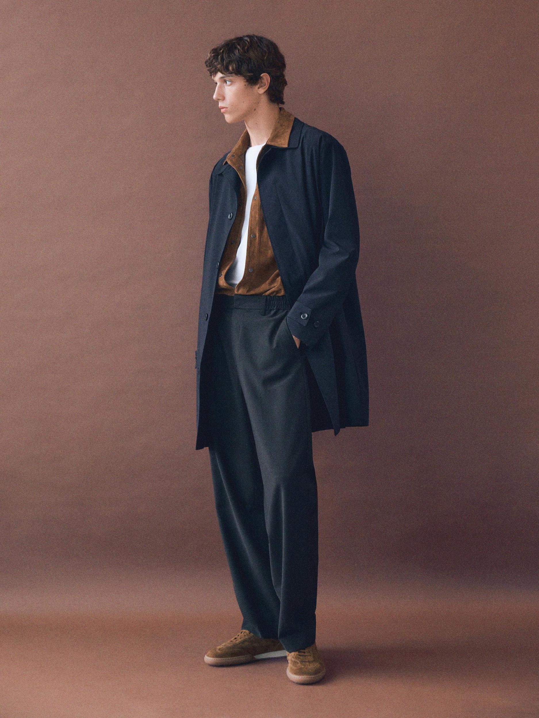 Split leather trainers with contrast soles Product Image