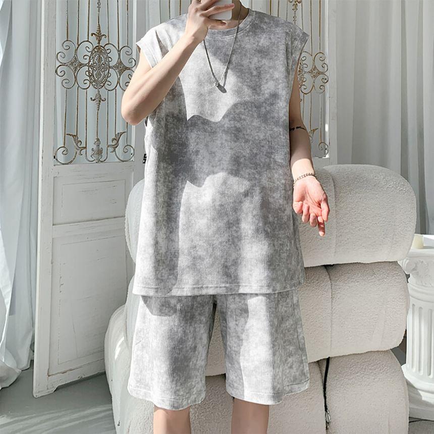 Set: Crew Neck Tie-Dye Tank Top + Drawstring Waist Sweat Shorts Product Image