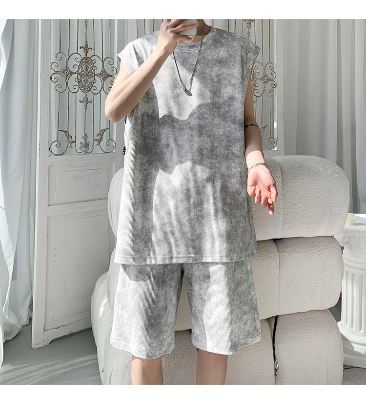 Set: Crew Neck Tie-Dye Tank Top + Drawstring Waist Sweat Shorts Product Image