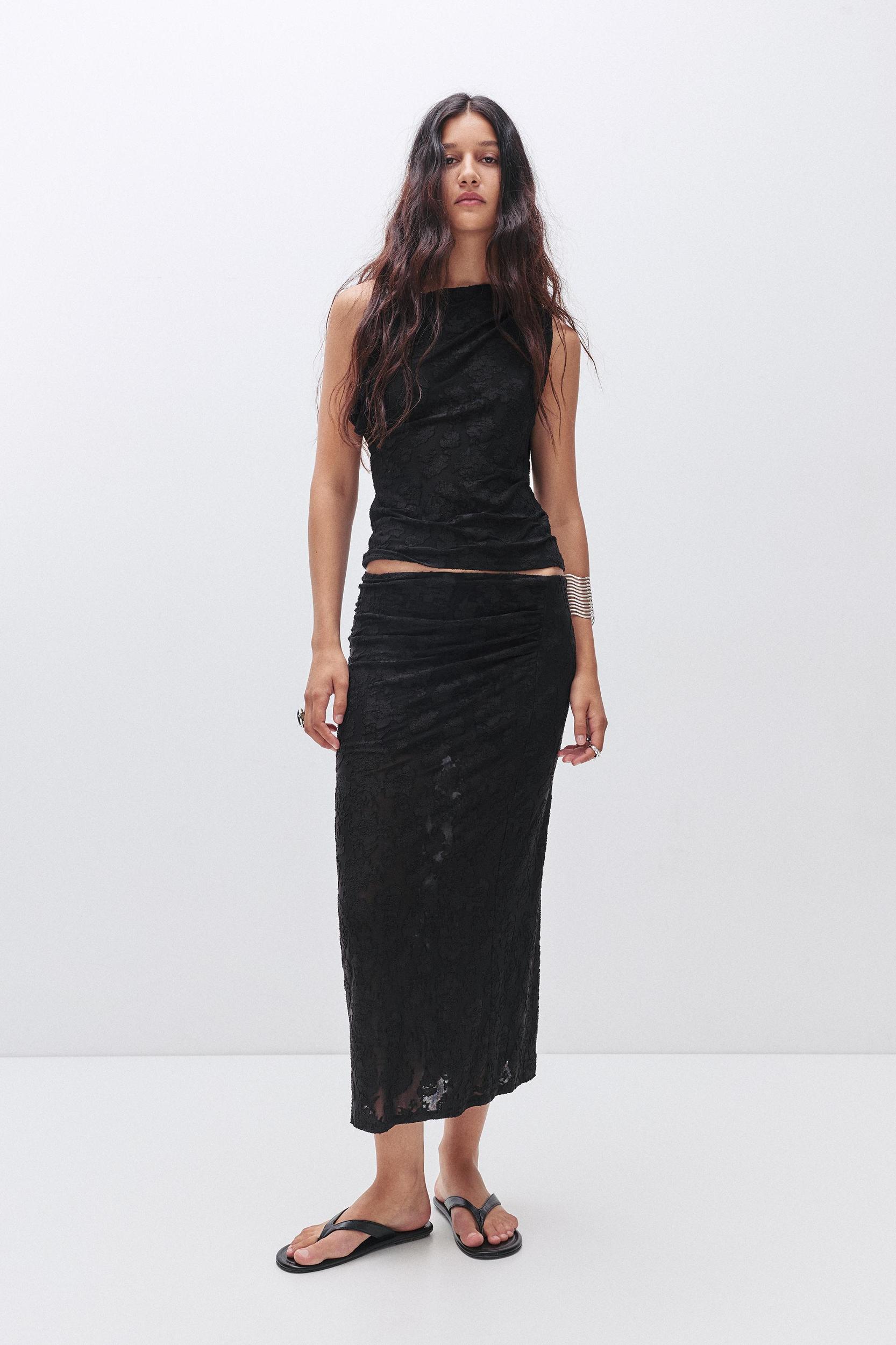 Lace midi skirt Product Image