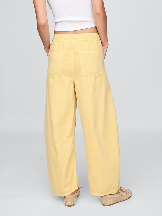 Mid Rise UltraSoft Easy Horseshoe Jeans Product Image