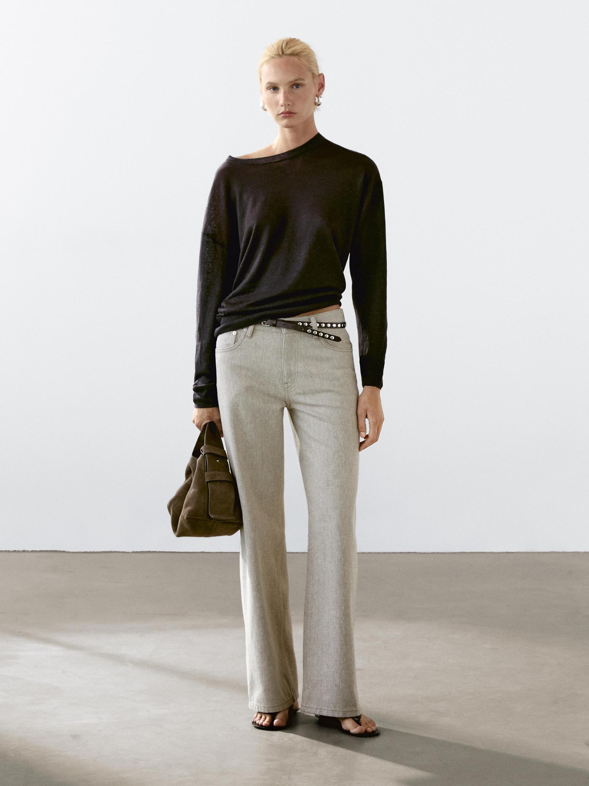 100% linen oversize knit sweater Product Image