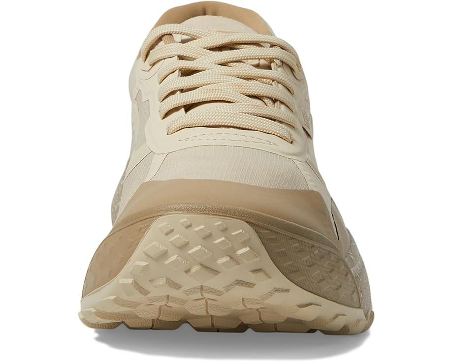 U MTE Crosspath Mid Product Image