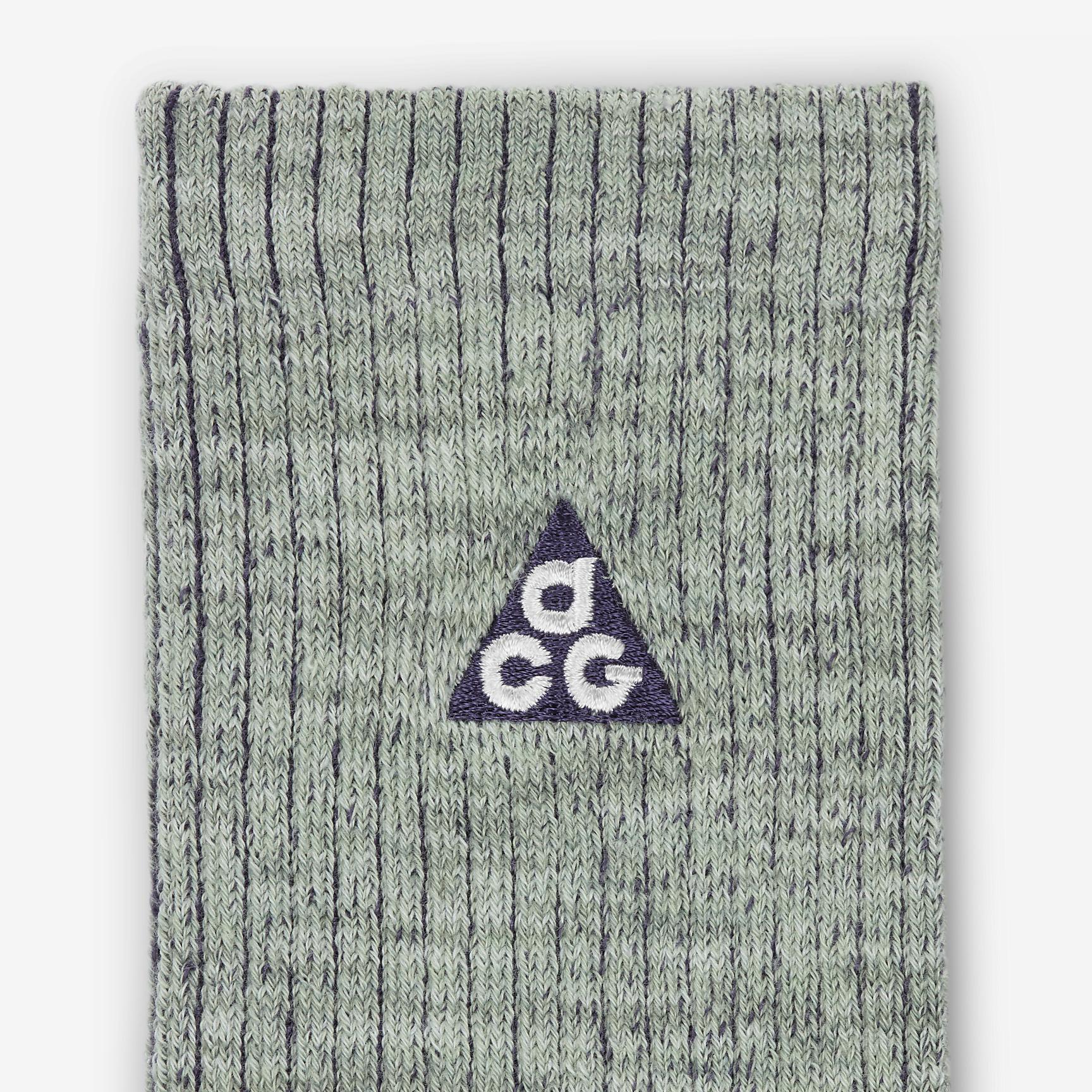 Unisex Nike ACG Everyday Cushioned Crew Socks (1 Pair) Product Image