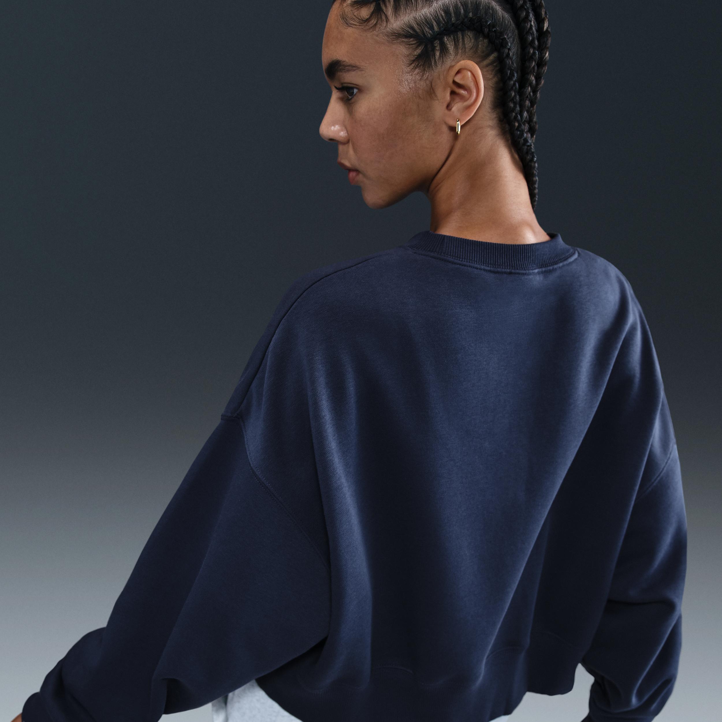 Womens Nike Sportswear Phoenix Fleece Over-Oversized Crew-Neck Sweatshirt | DQ5761-051 Product Image