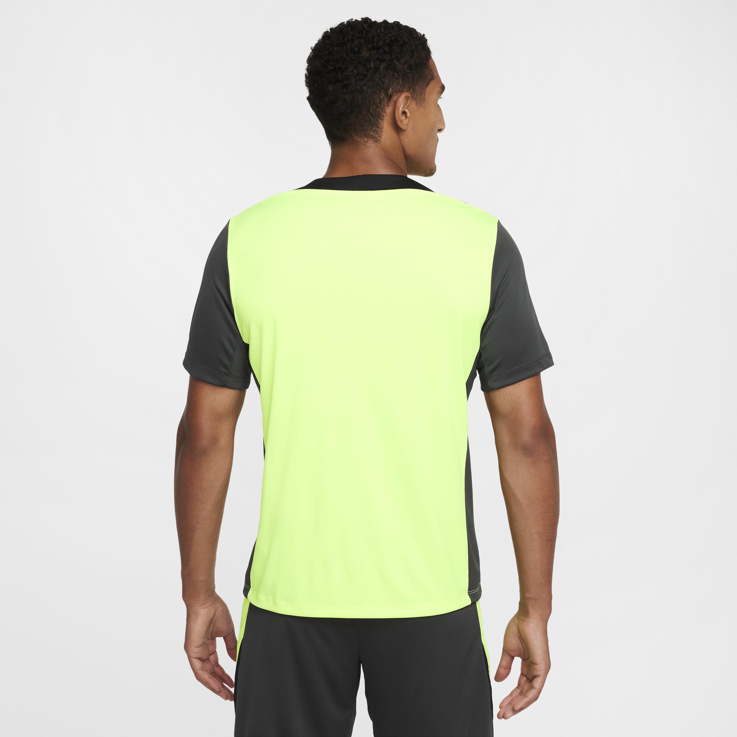 Nike Strike Men's Dri-FIT Short-Sleeve Soccer Top Product Image