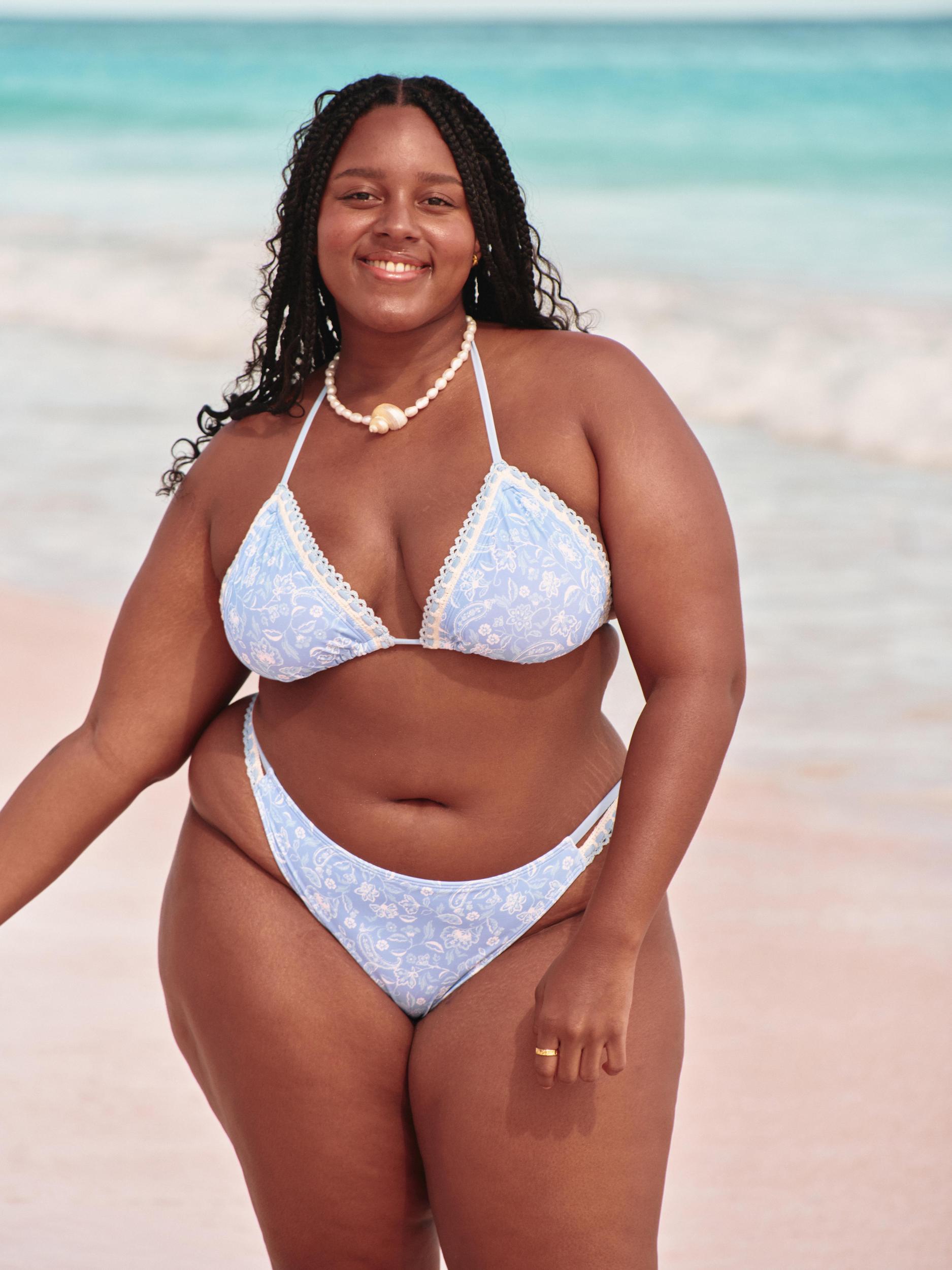 Crochet-Style Mixed High-Leg Cheeky Bikini Bottom Product Image