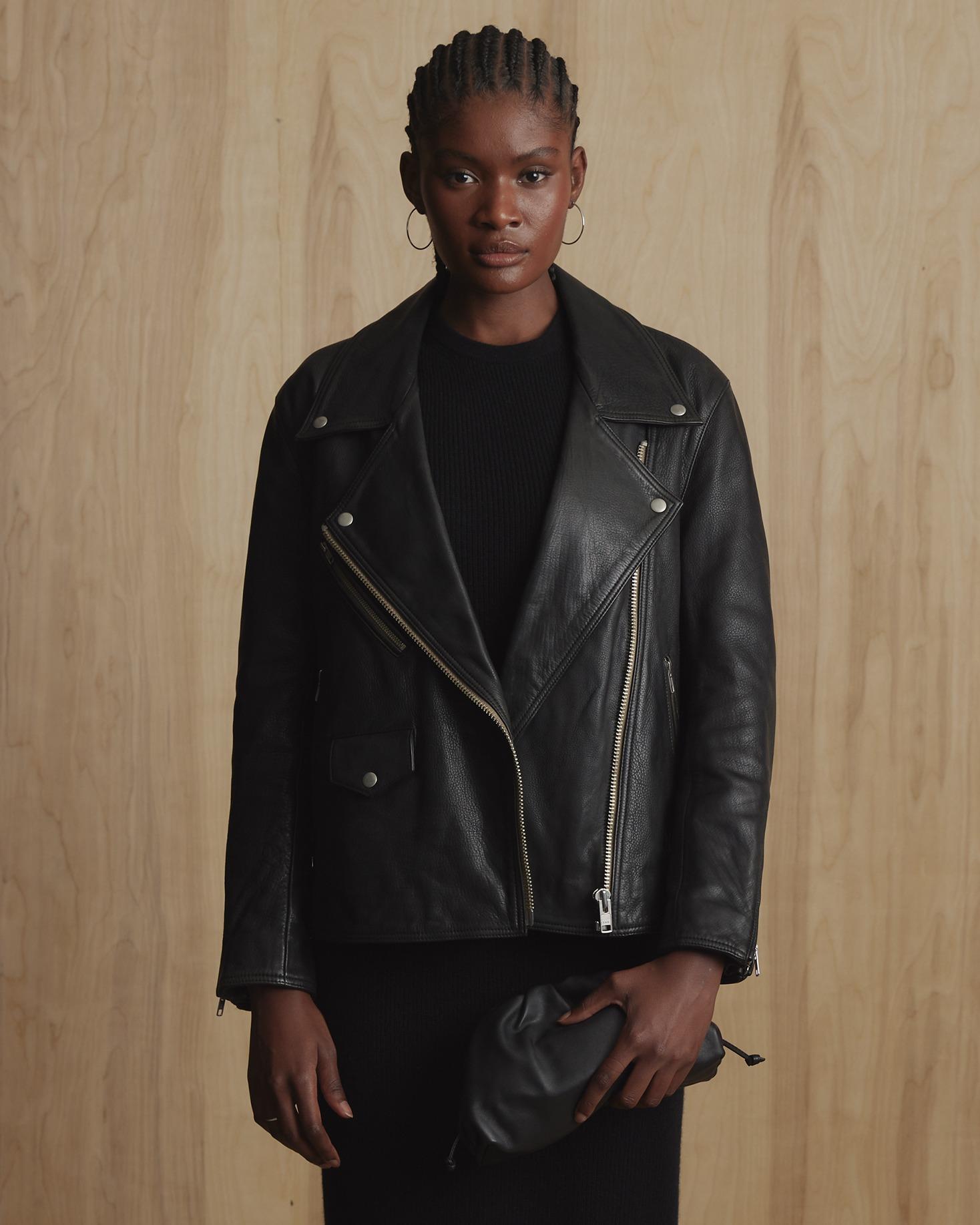 Quince | Women's Italian Leather Pouch Crossbody Clutch Product Image