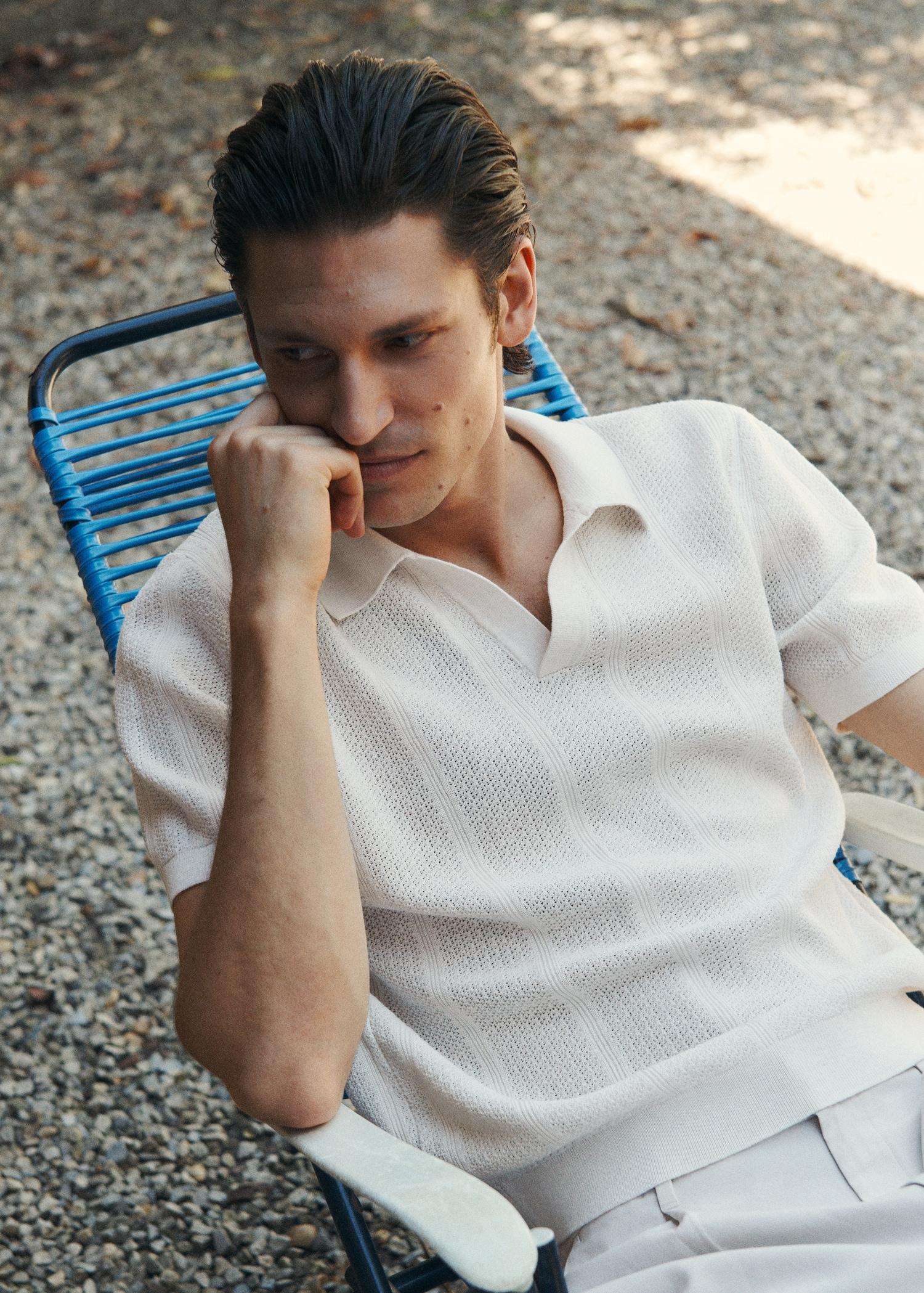 Openwork knitted cotton polo shirt - Men | MANGO USA Product Image