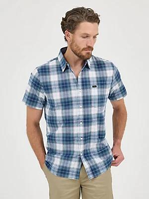 Men's One Pocket Plaid Button Down Shirt | Men's Tops & Tees | Lee® Product Image