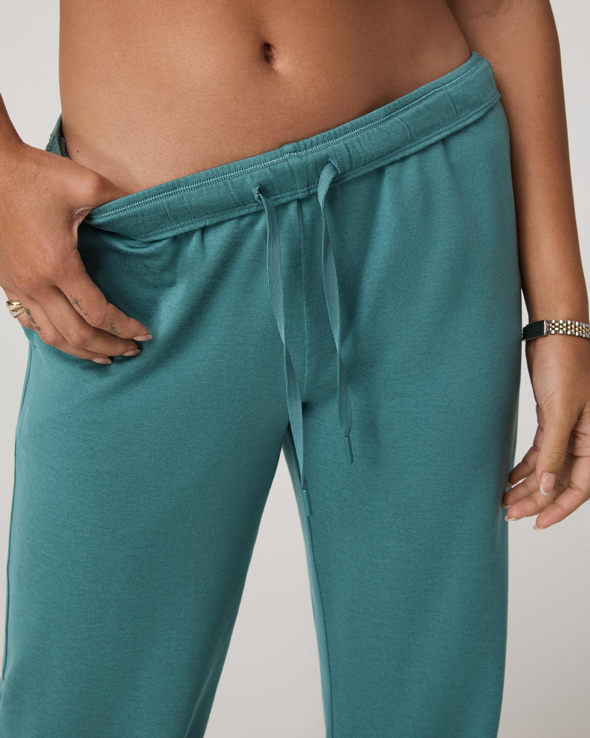 Halo Modern Straight Leg Pant Product Image