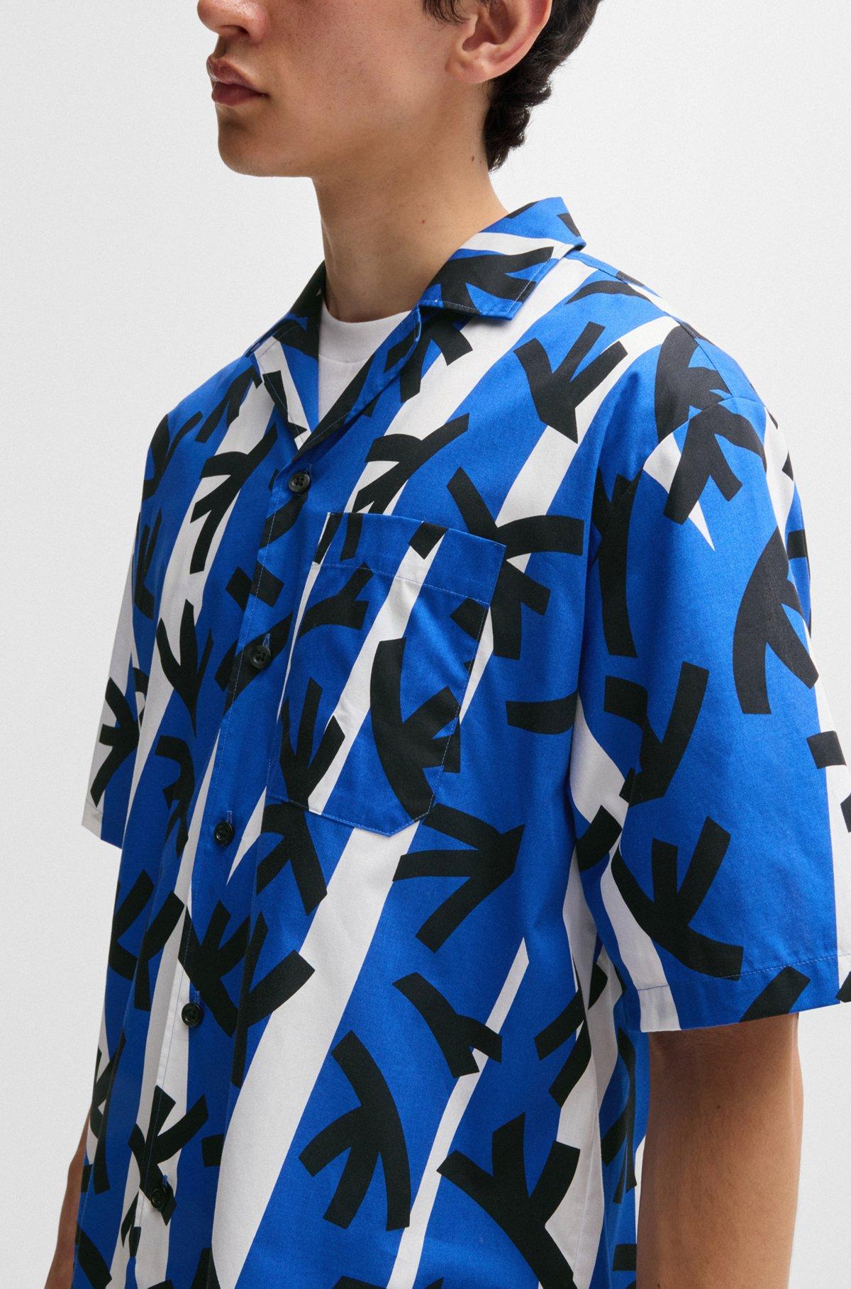Relaxed-fit shirt in printed cotton poplin Product Image