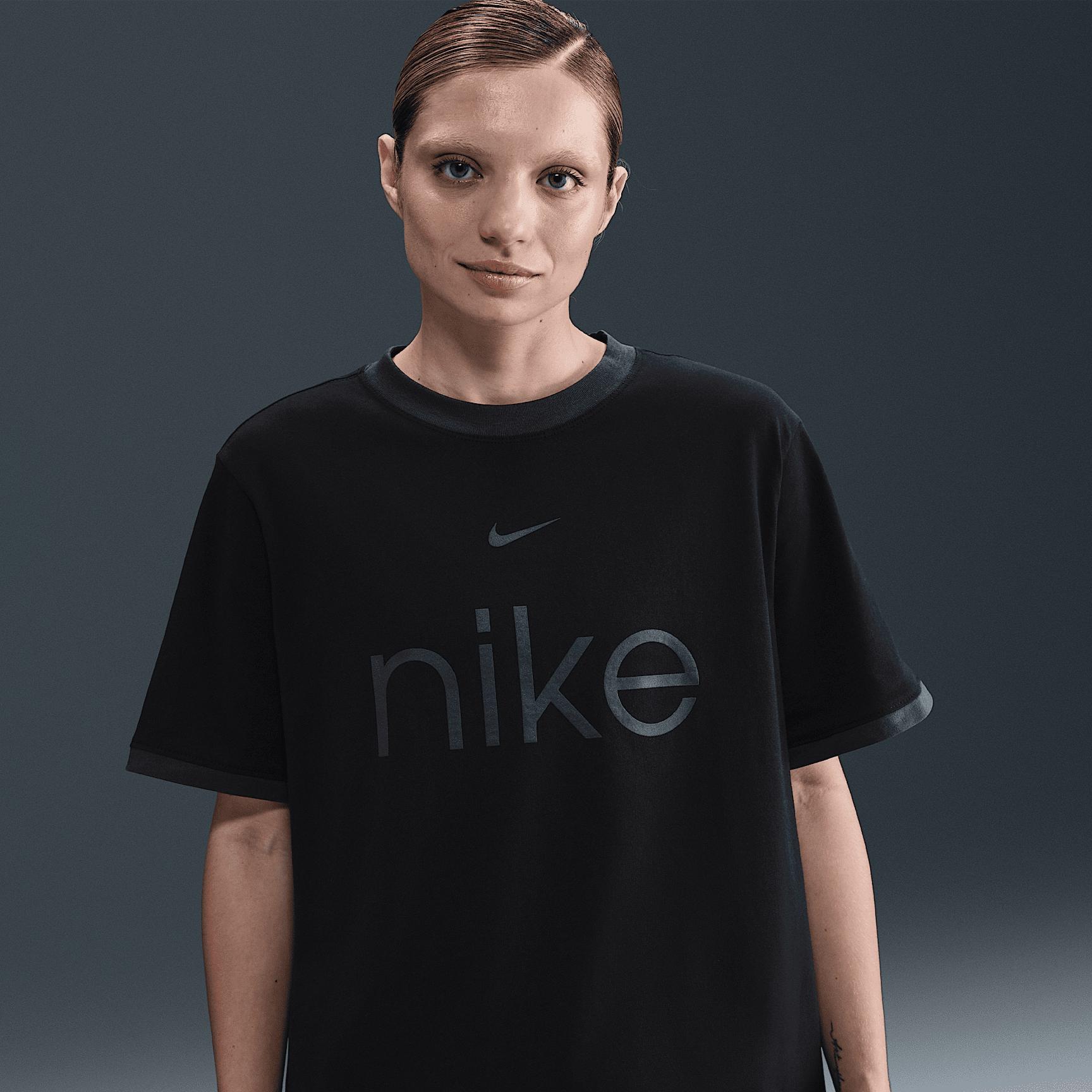 Womens Nike Sportswear Essential T-Shirt | IB8918-010 Product Image
