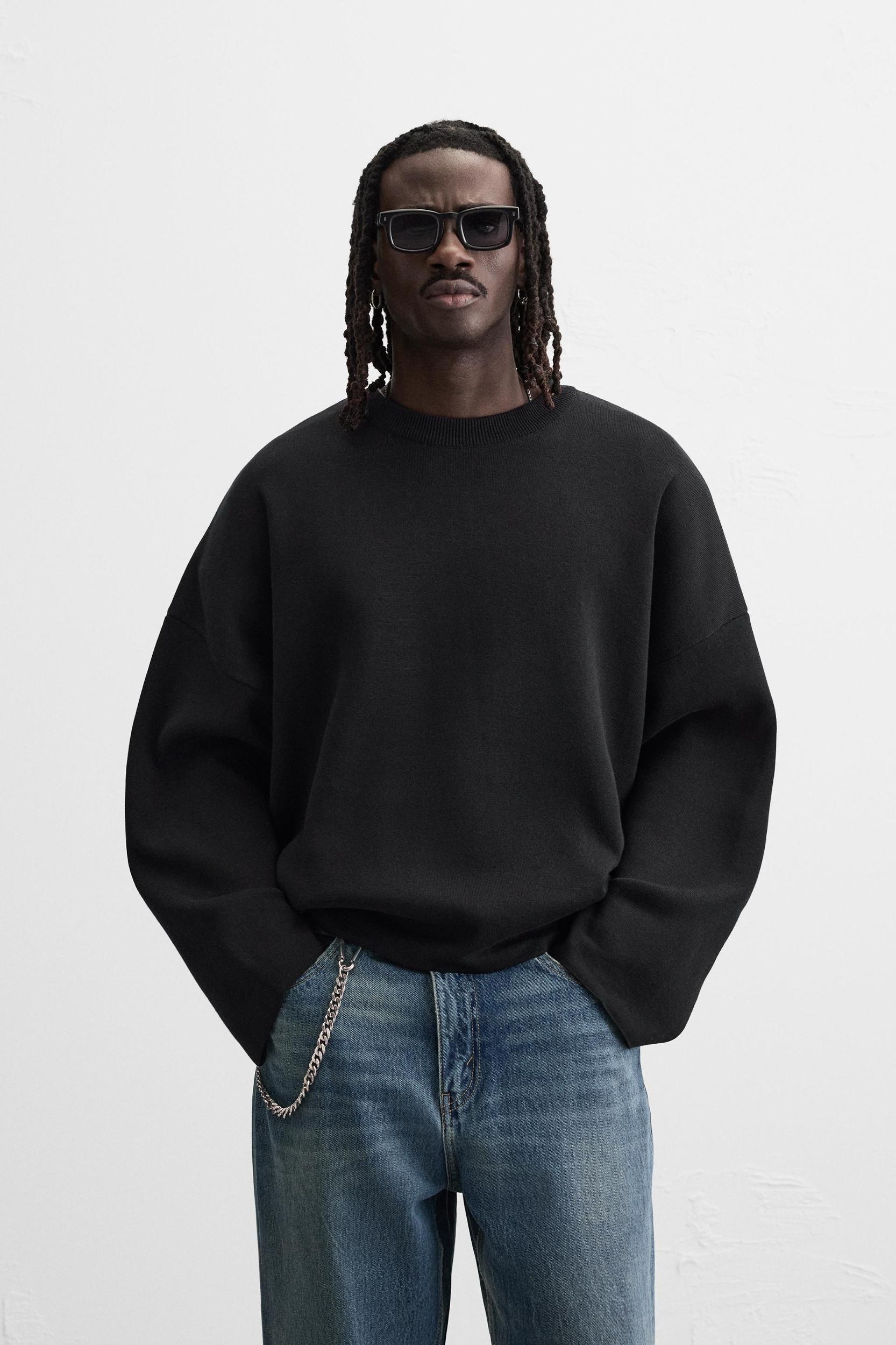 BOXY FIT SWEATER Product Image