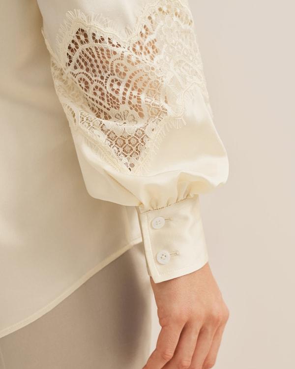 Armeria Lace Blouse Product Image