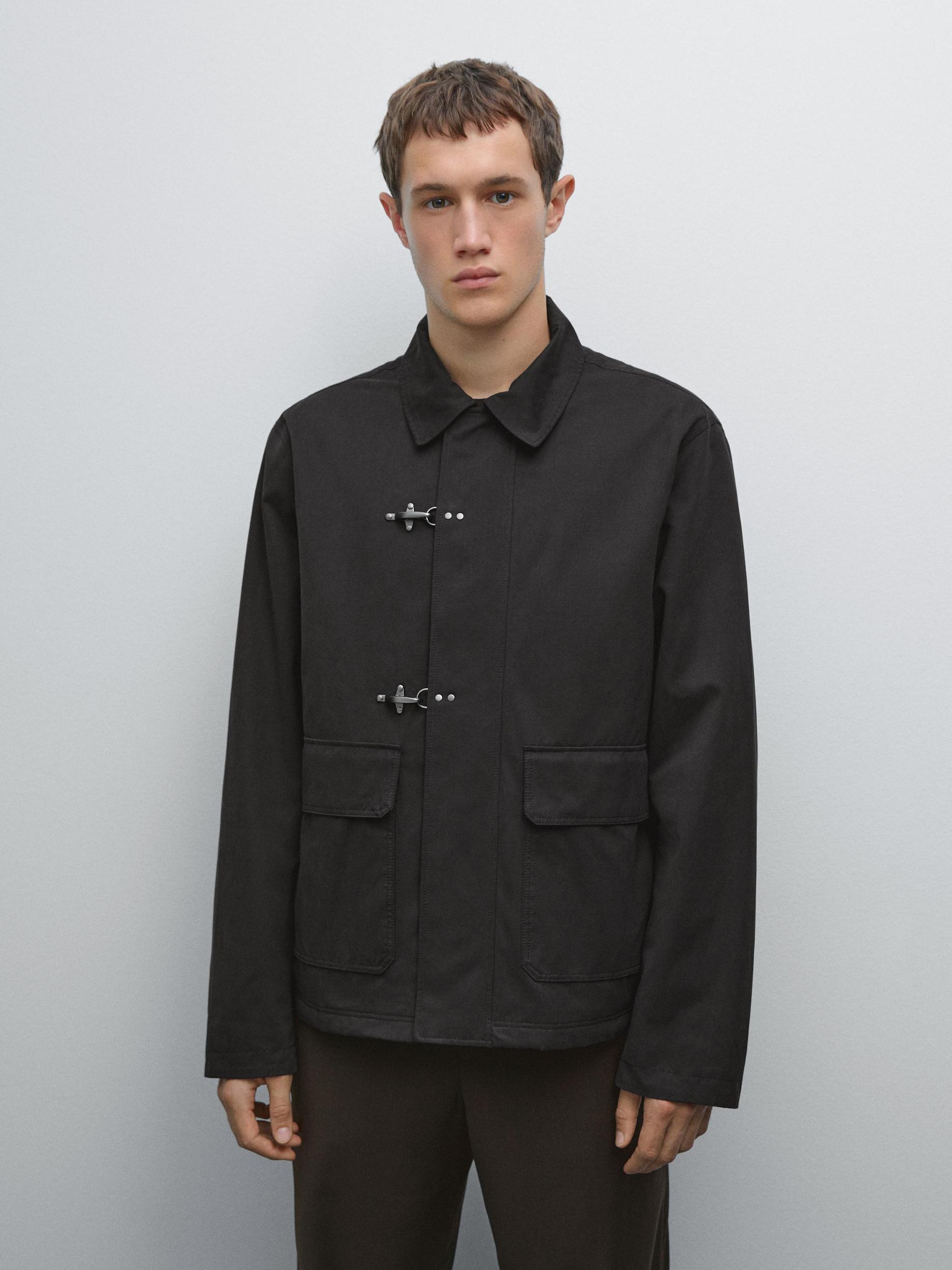 Water-repellent toggle jacket Product Image