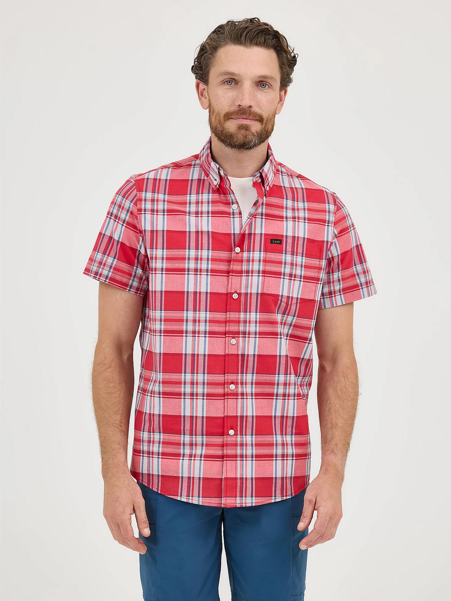 Men's One Pocket Plaid Button Down Shirt | Men's Tops & Tees | Lee® Product Image