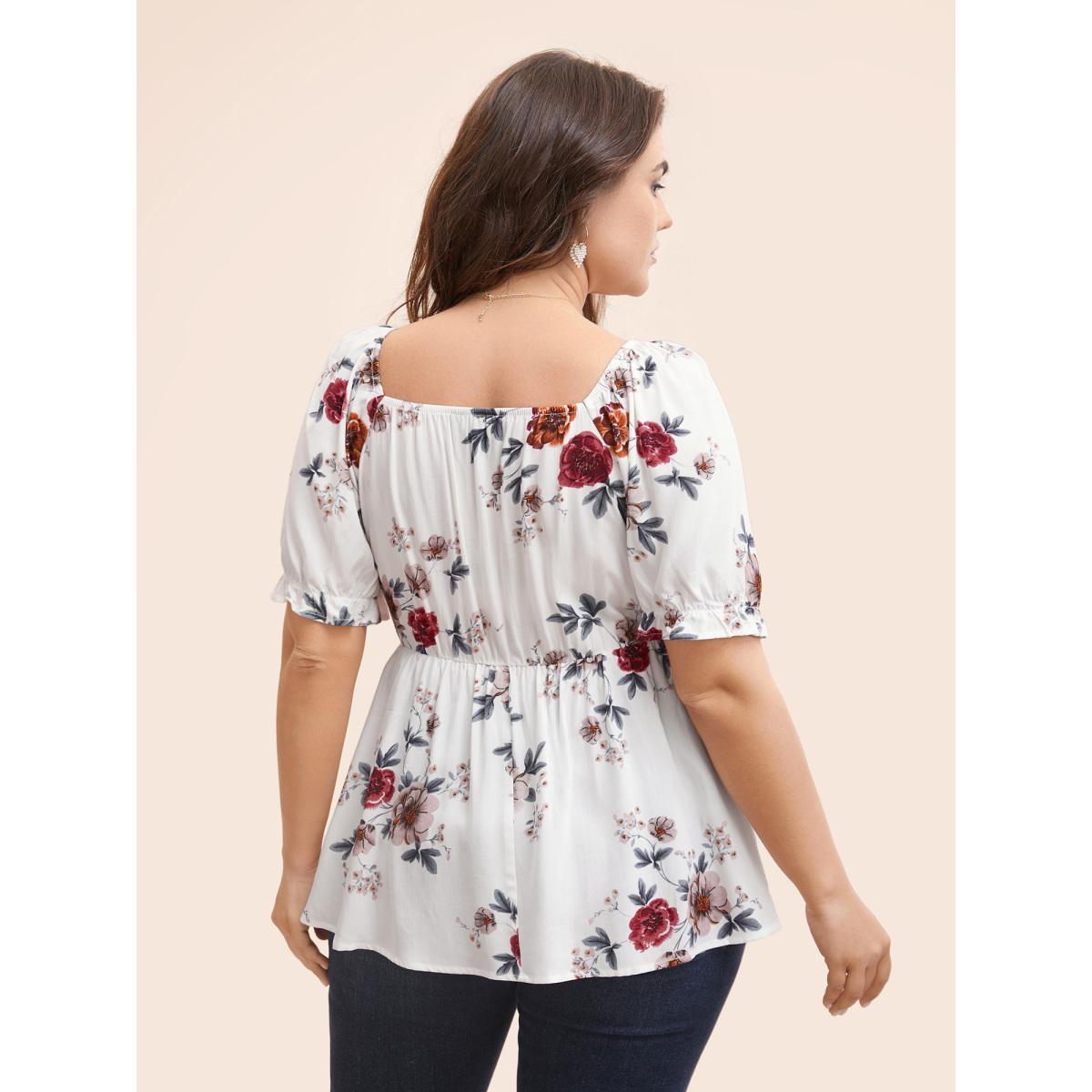 Plus Size White Floral Print Square Neck Gathered Puff Sleeve Blouse Women Elegant Short sleeve Heart neckline Dailywear Blouses BloomChic 12/L Product Image