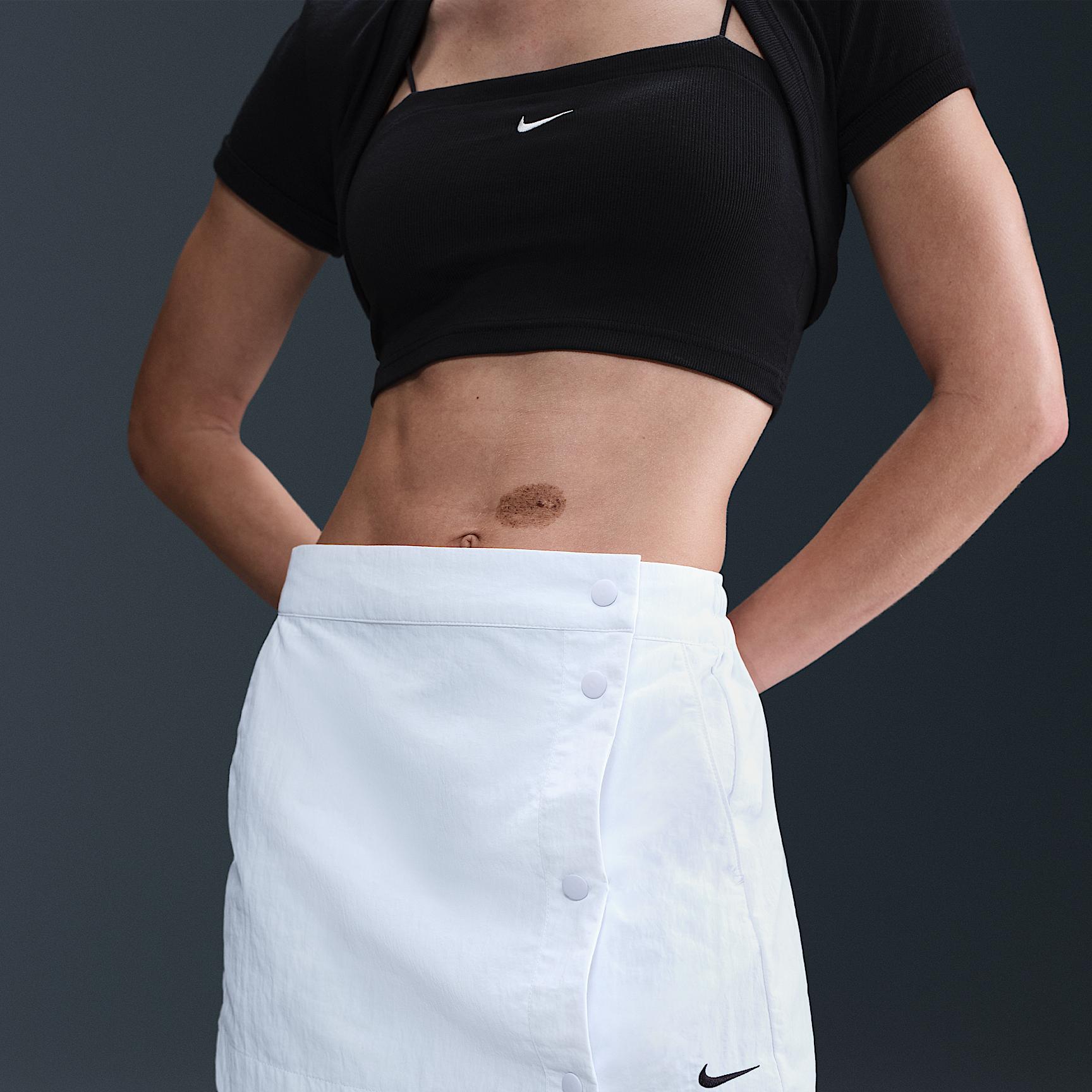 Womens Nike Sportswear Essential Woven Skort | HM6979-100 Product Image