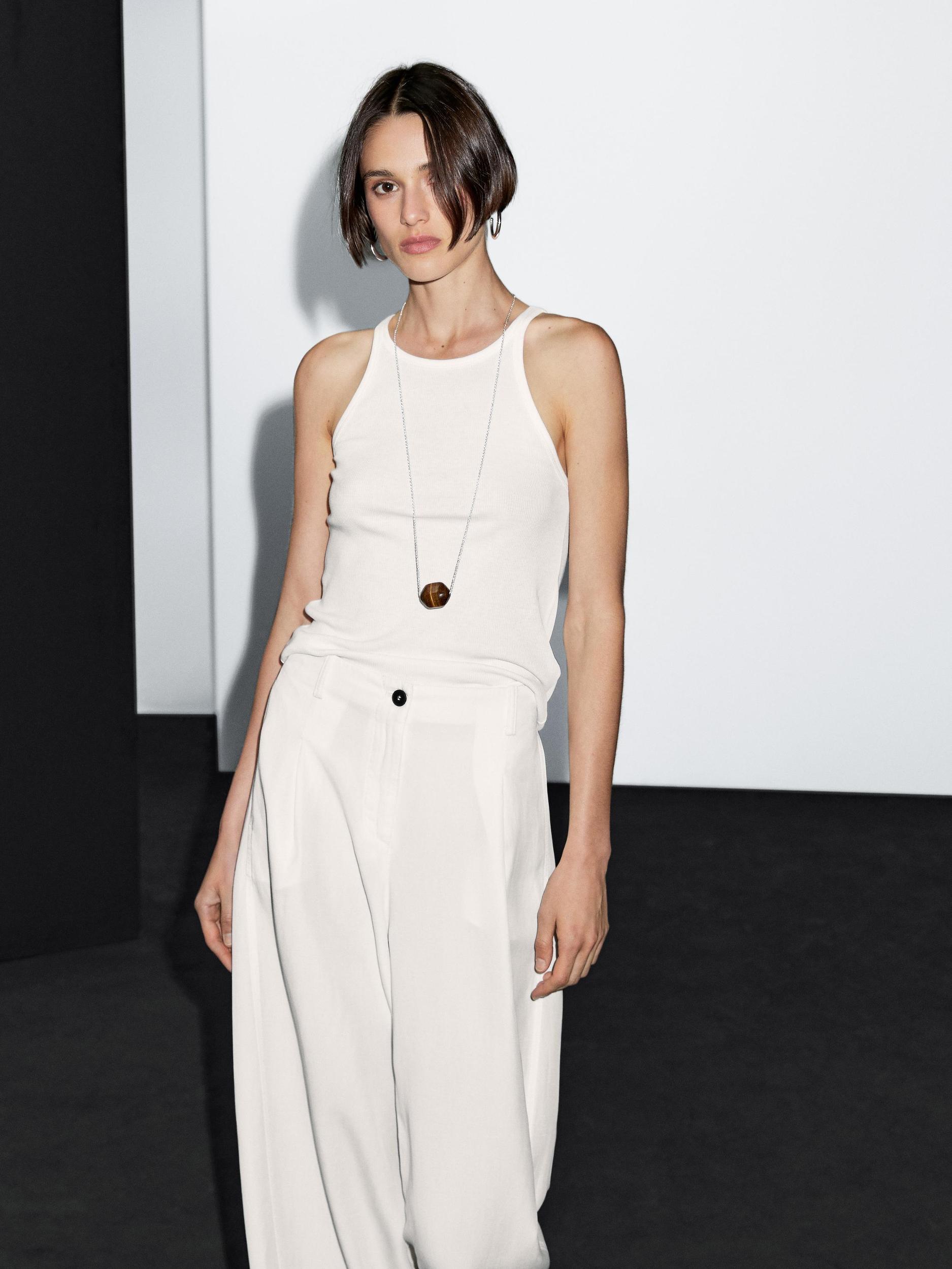 Flowing barrel fit trousers with seam detail Product Image