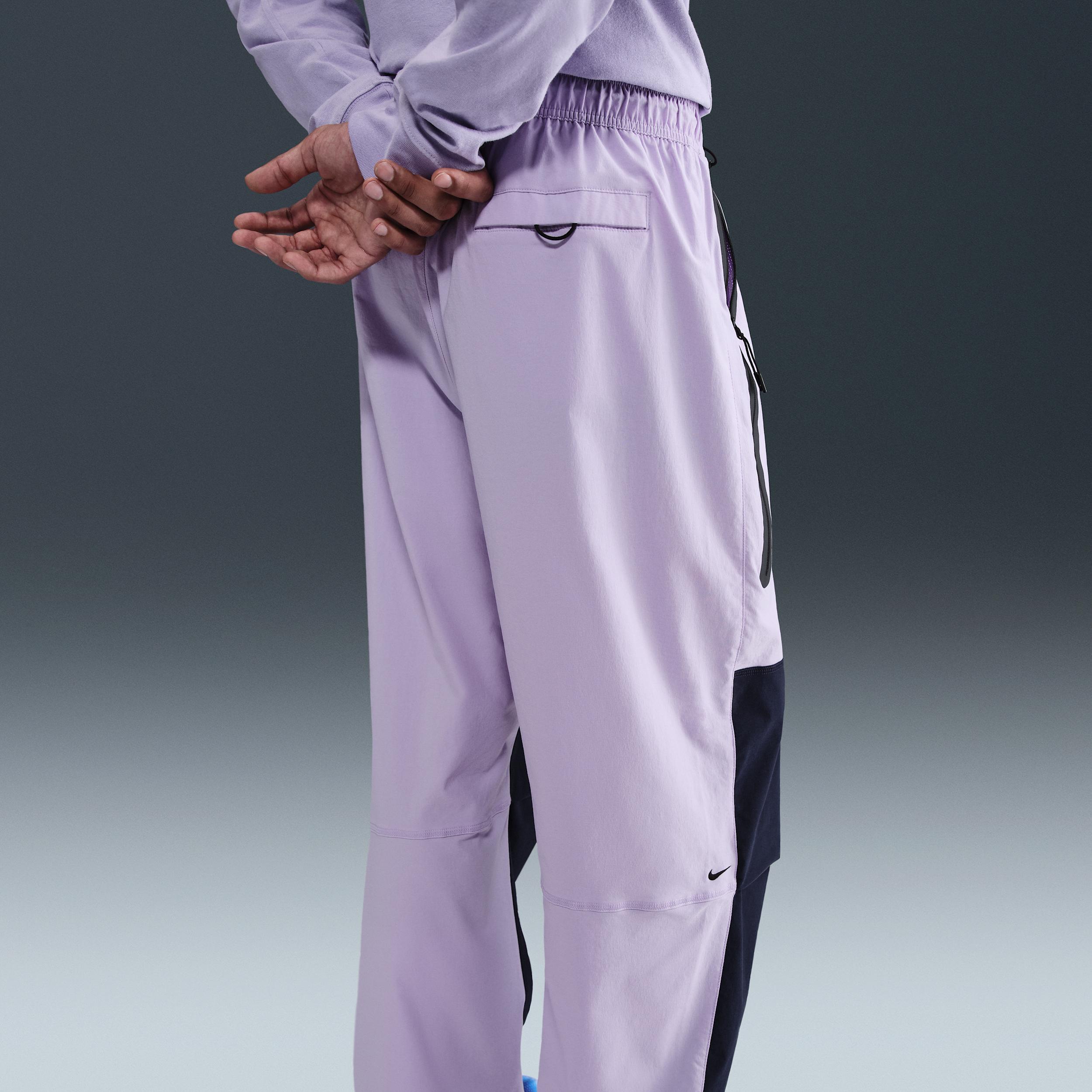 Nike Men's Tech Woven Oversized Pants Product Image
