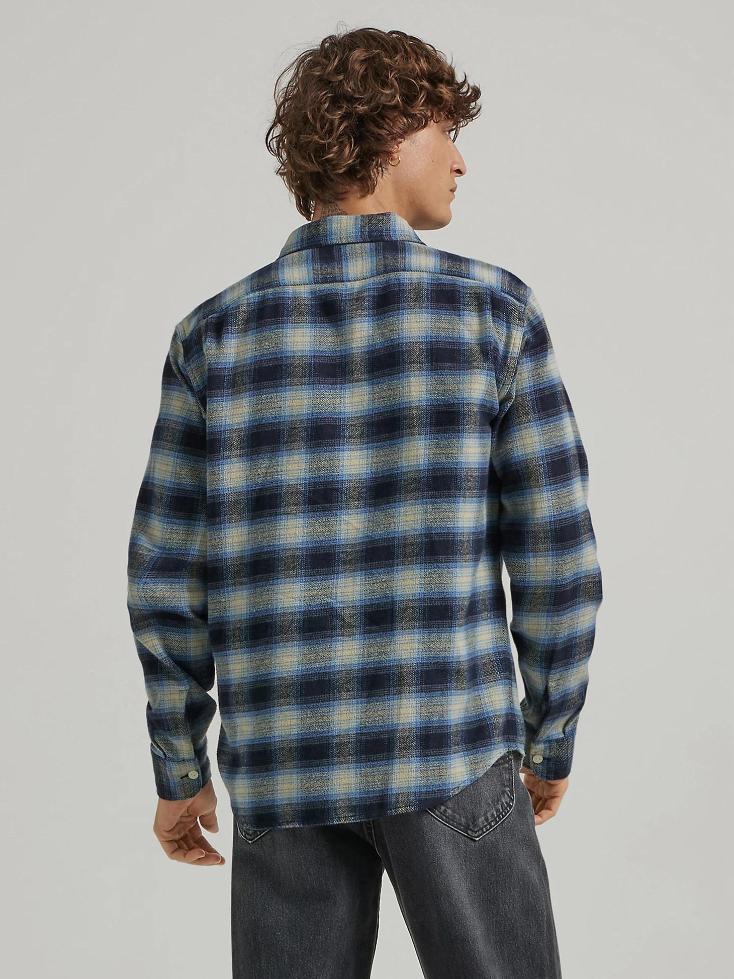 Men's Relaxed Fit 2.0 Worker Shirt | Men's Tops & Tees | Lee® Product Image