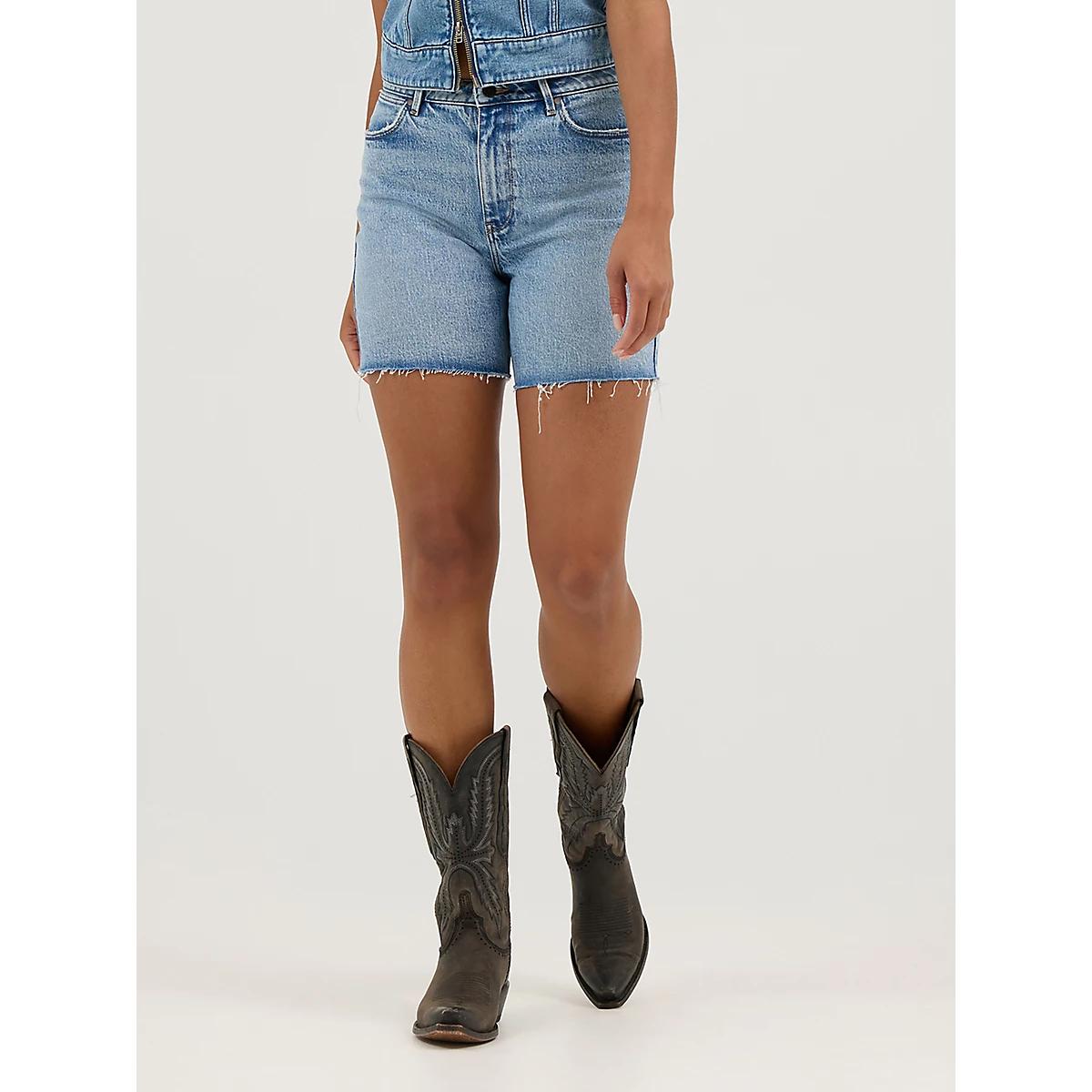 Women's High Rise Mid-Length Cowboy Short | Women's SHORTS & SKIRTS | Wrangler® Product Image
