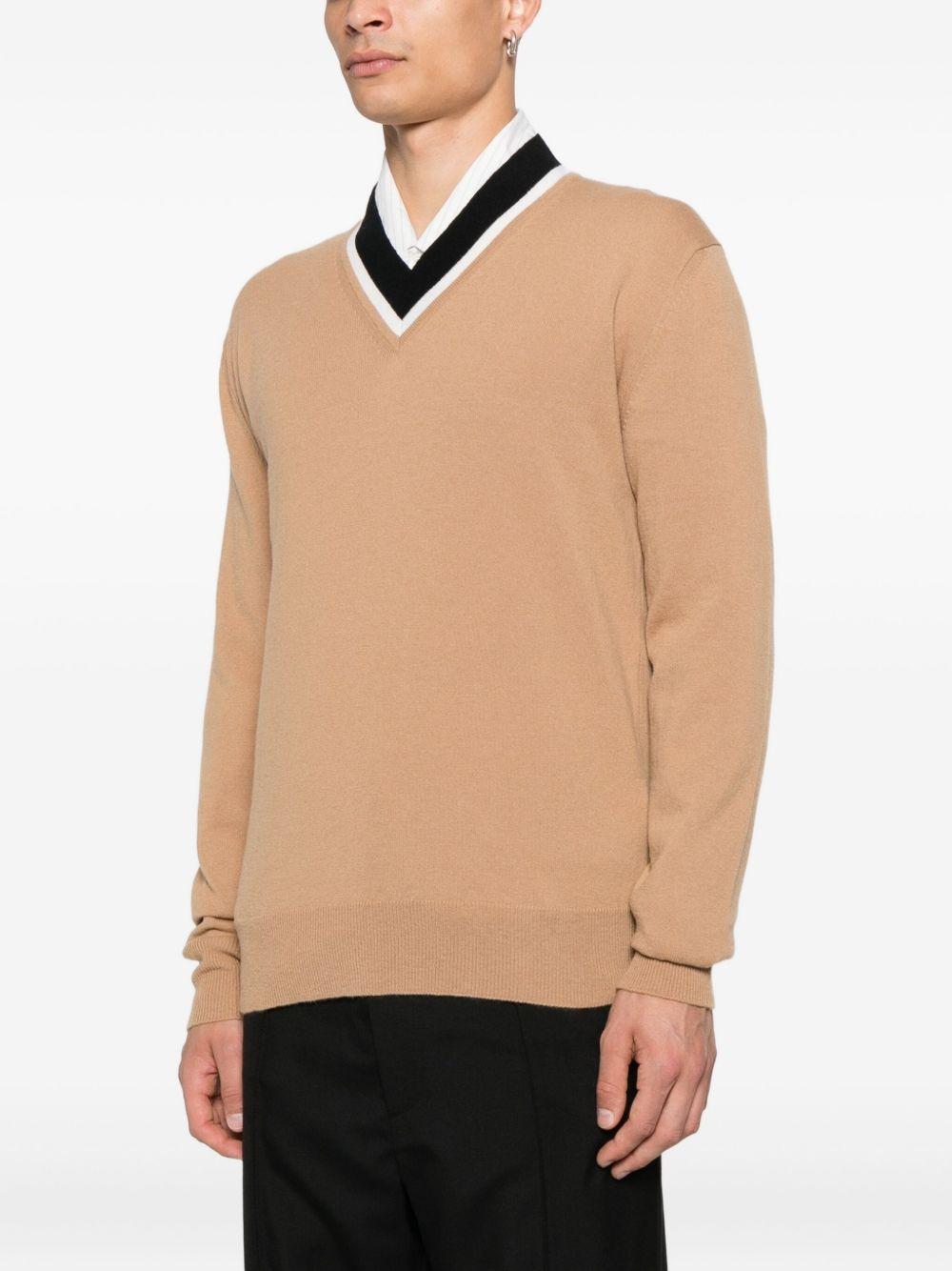 V-neck wool sweater Product Image