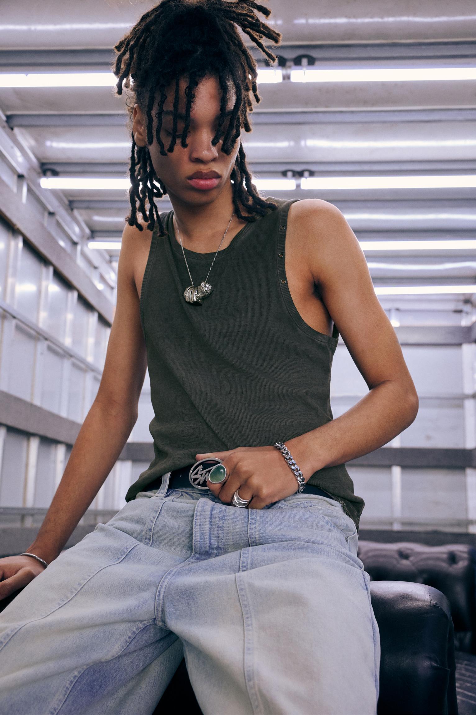 Ripped tank top Product Image