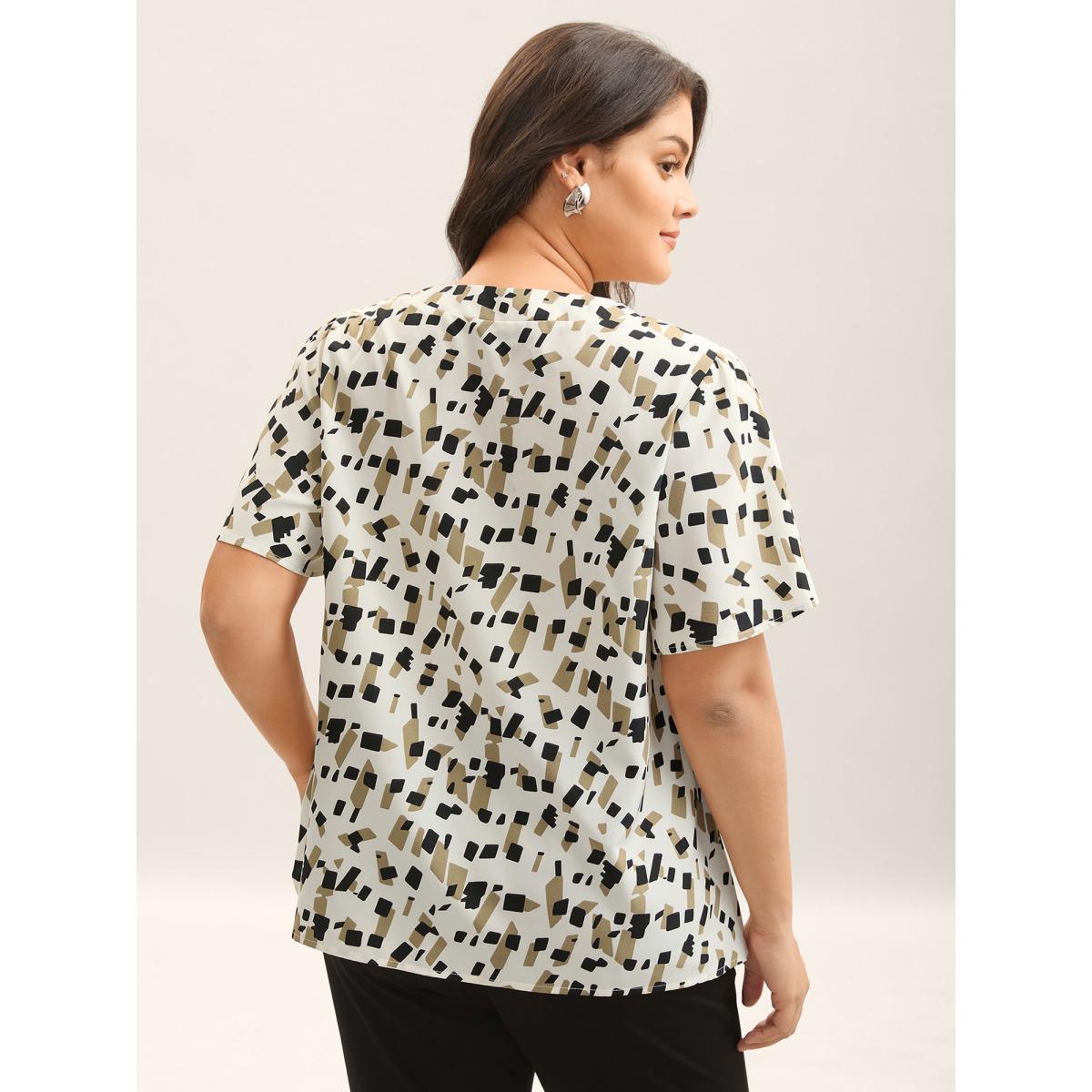 Plus Size Beige Geometric Print Ribbon Collar Blouse Women Short sleeve Ribbon-tied collar Everyday-Elegant Blouses BloomChic 18-20/2X Product Image