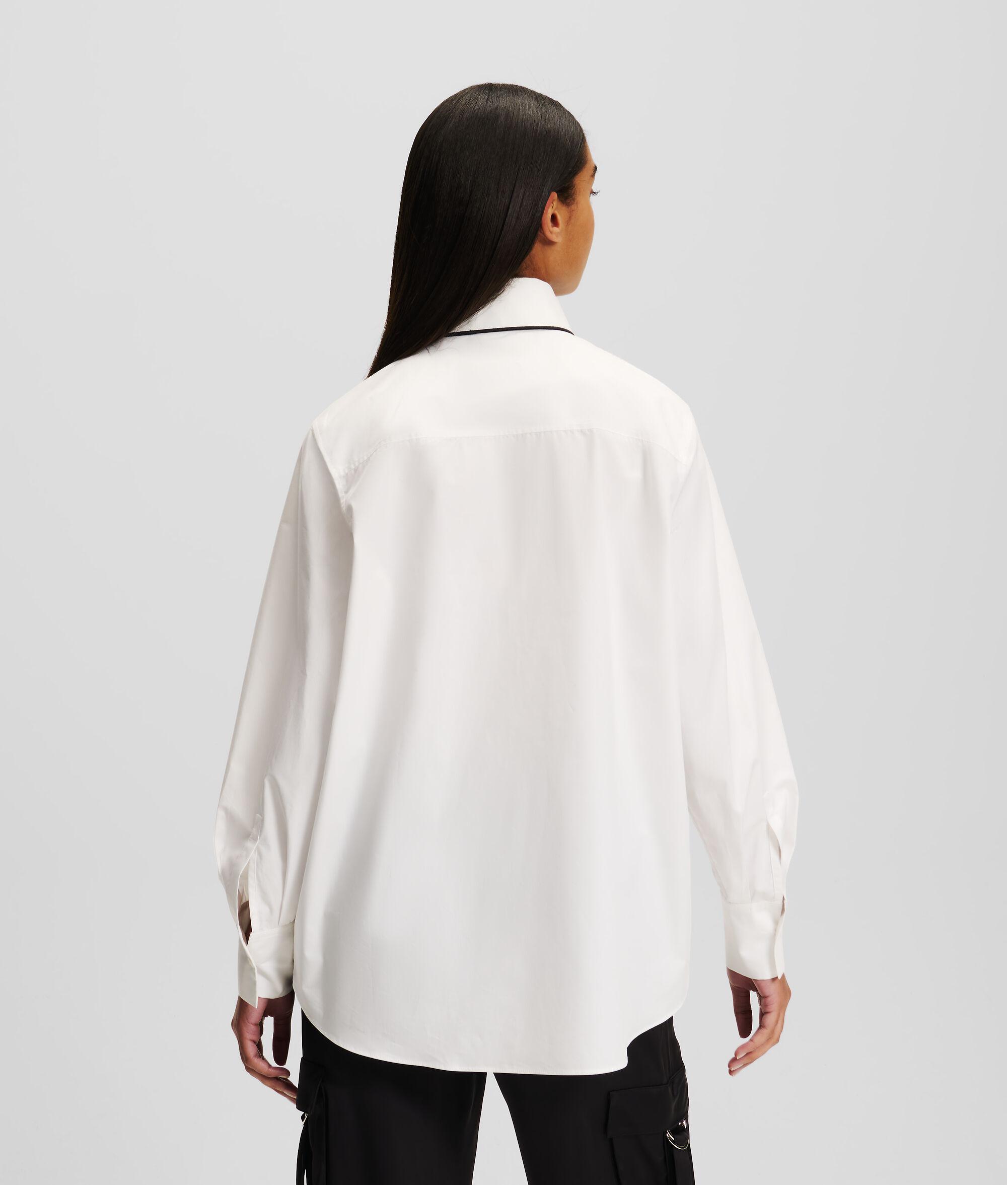 SIGNATURE SHIRT Product Image