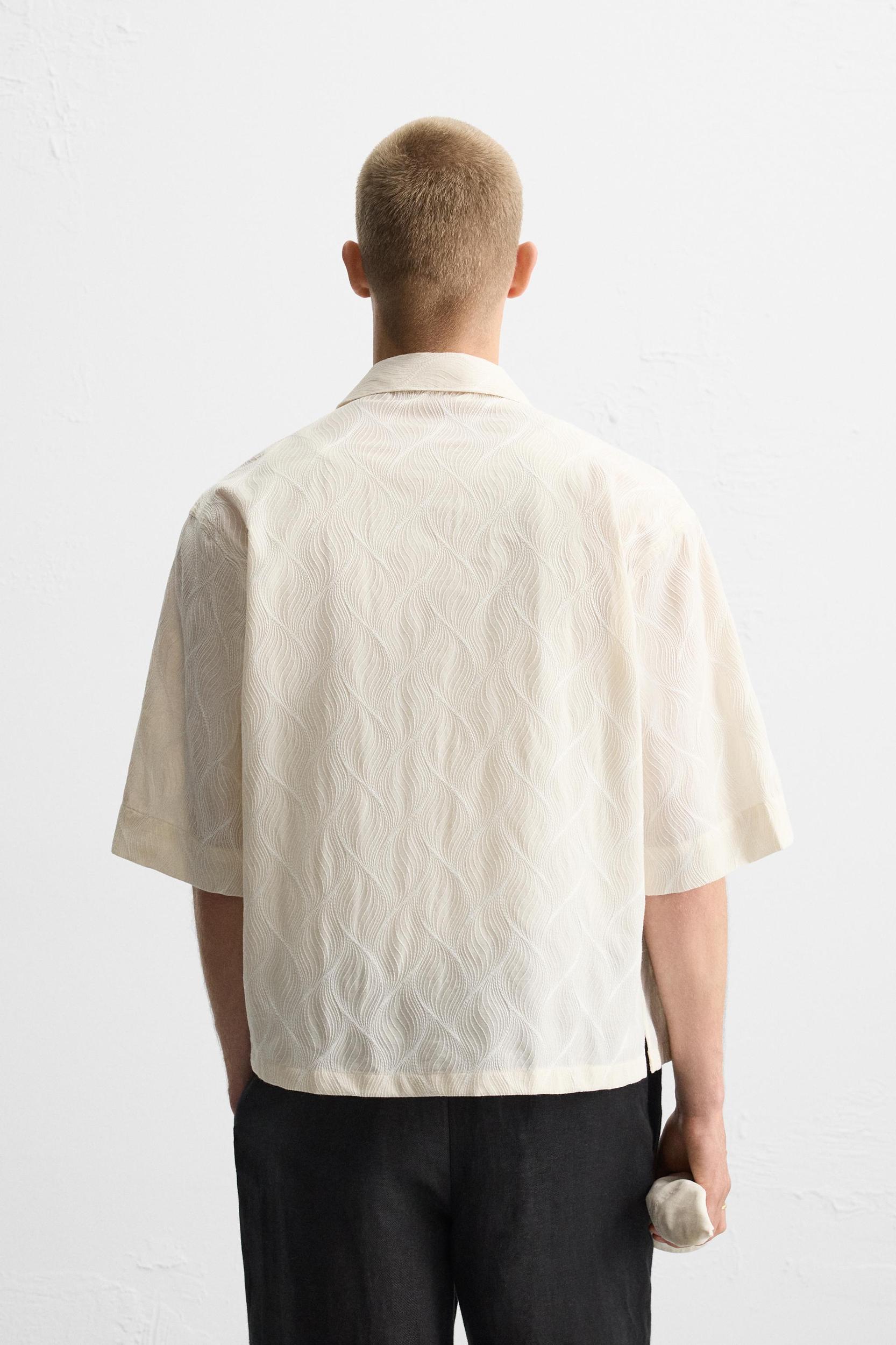 WAVY EMBROIDERED SHIRT Product Image
