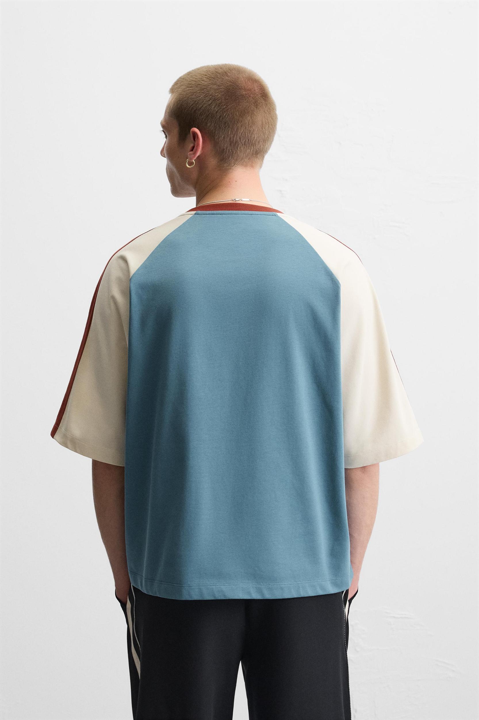 RETRO SOCCER TECHNICAL T-SHIRT Product Image