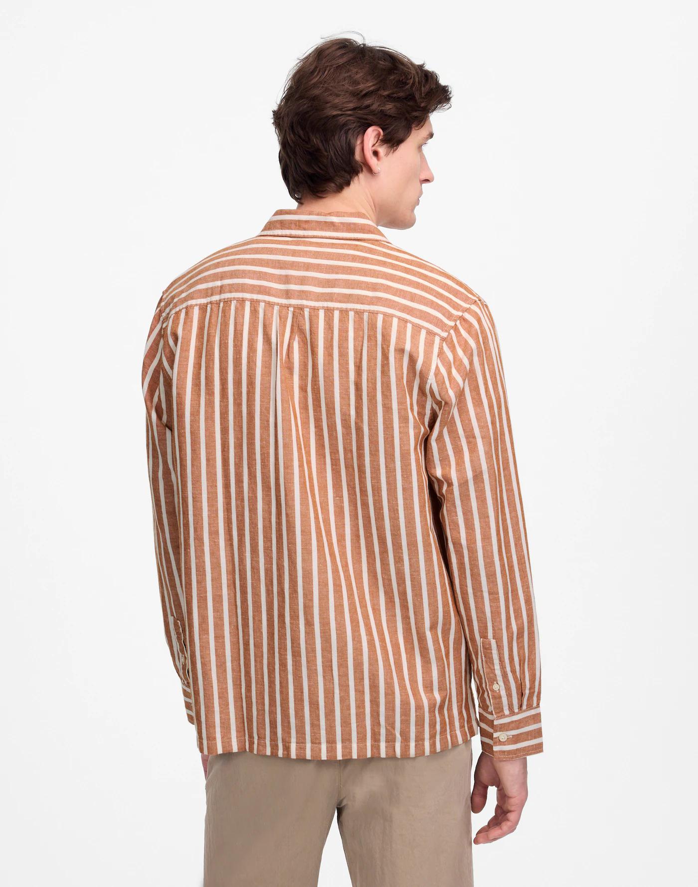 Button-Up Shirt in Cotton-Linen Blend Product Image