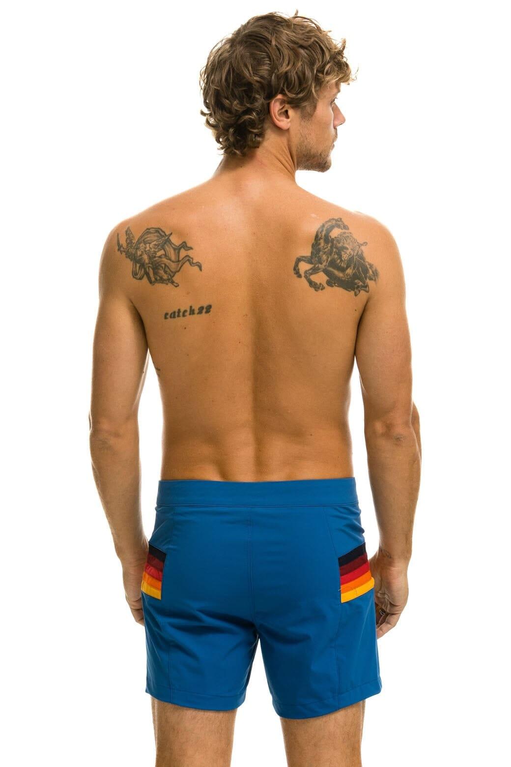 MEN'S HORIZONTAL 5 STRIPE FLEX SHORTS - SEA Male Product Image