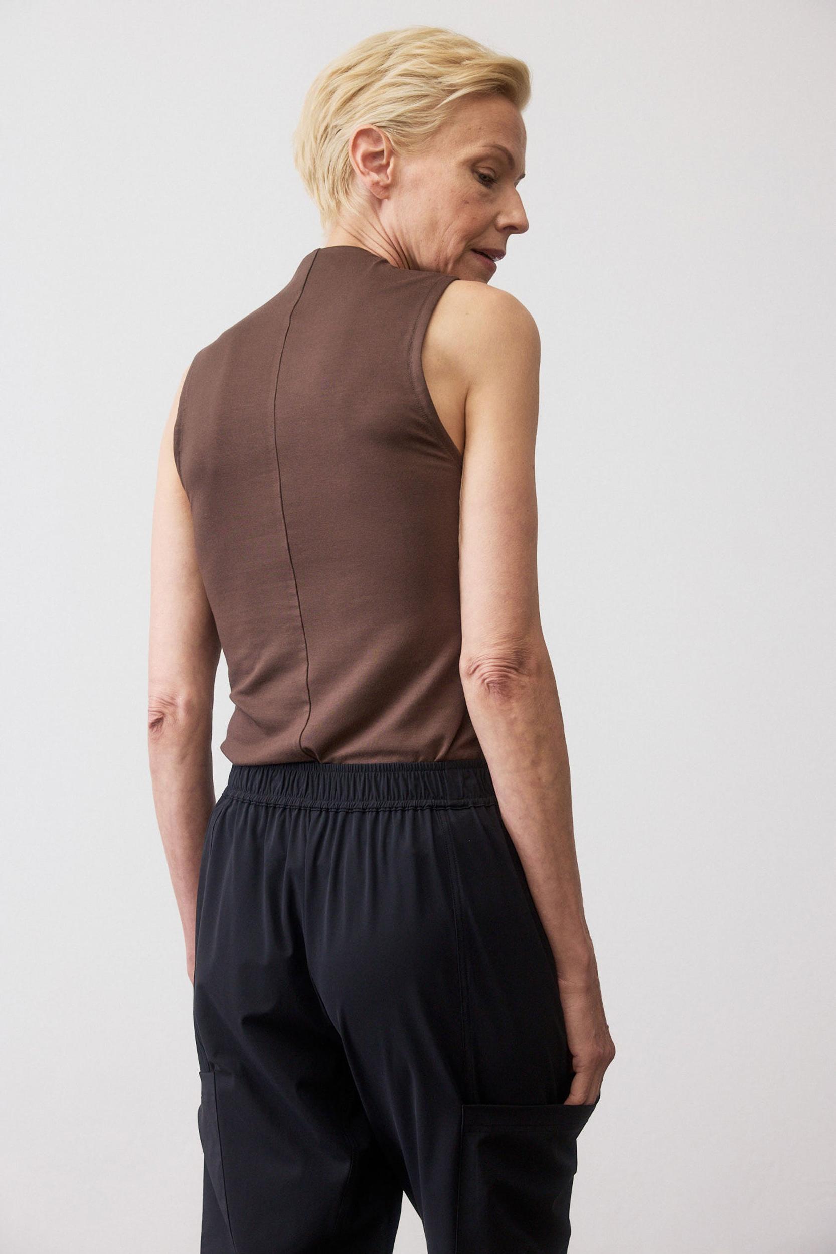 The Sculpted Tank Product Image