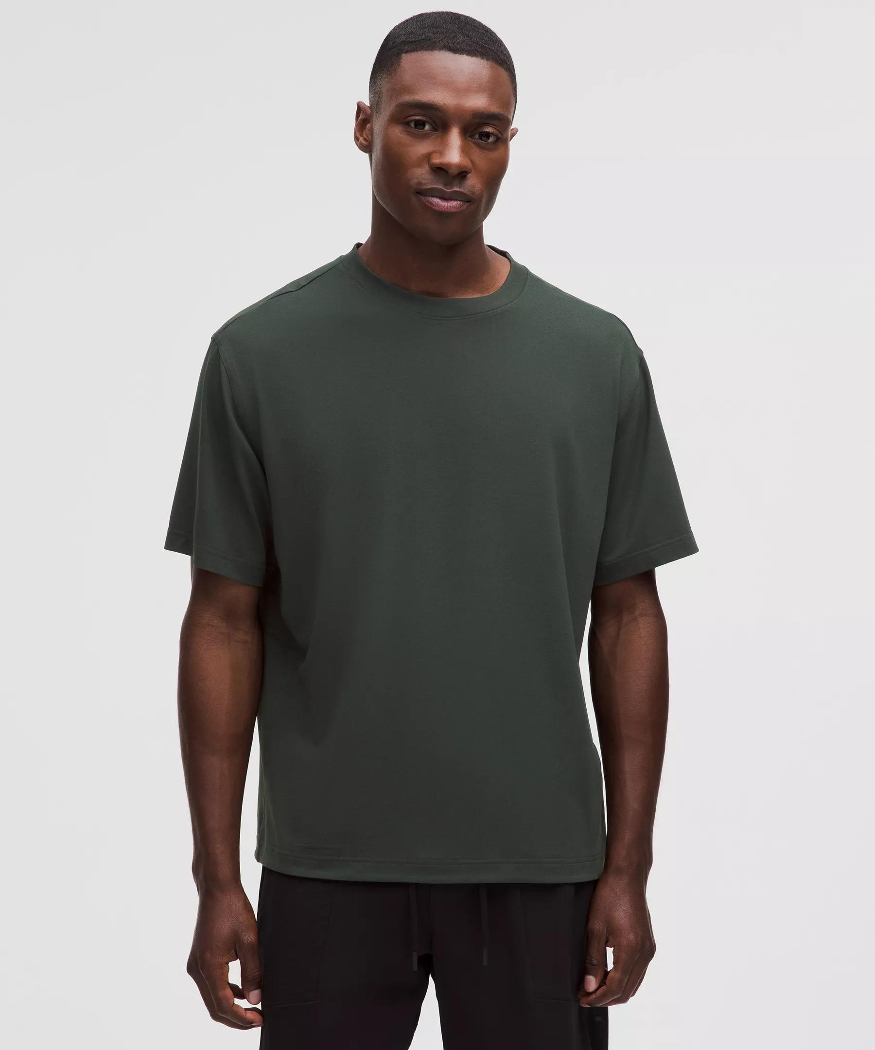 EasySet Training Short-Sleeve Shirt Product Image