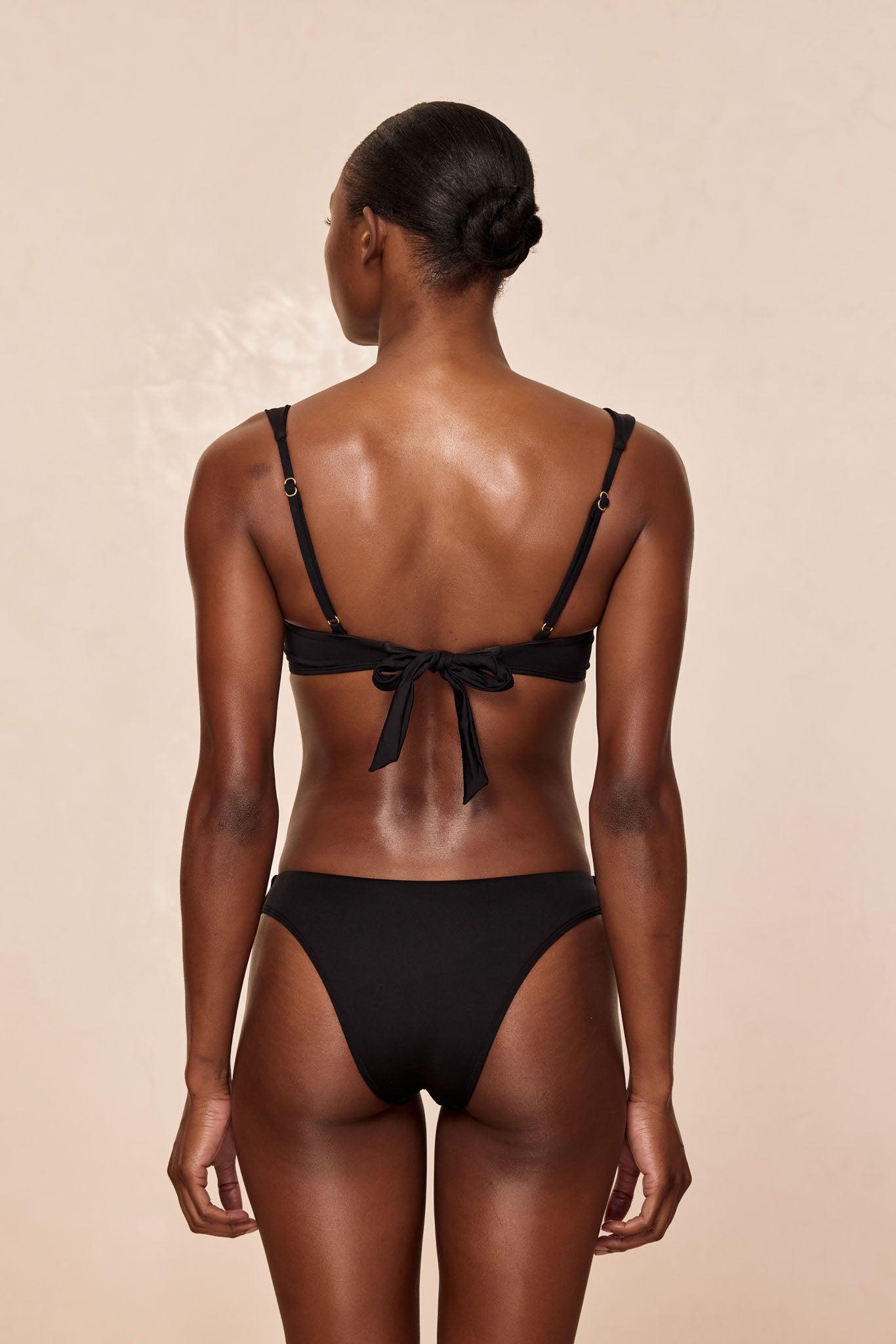 Clovelly Top - Black Product Image