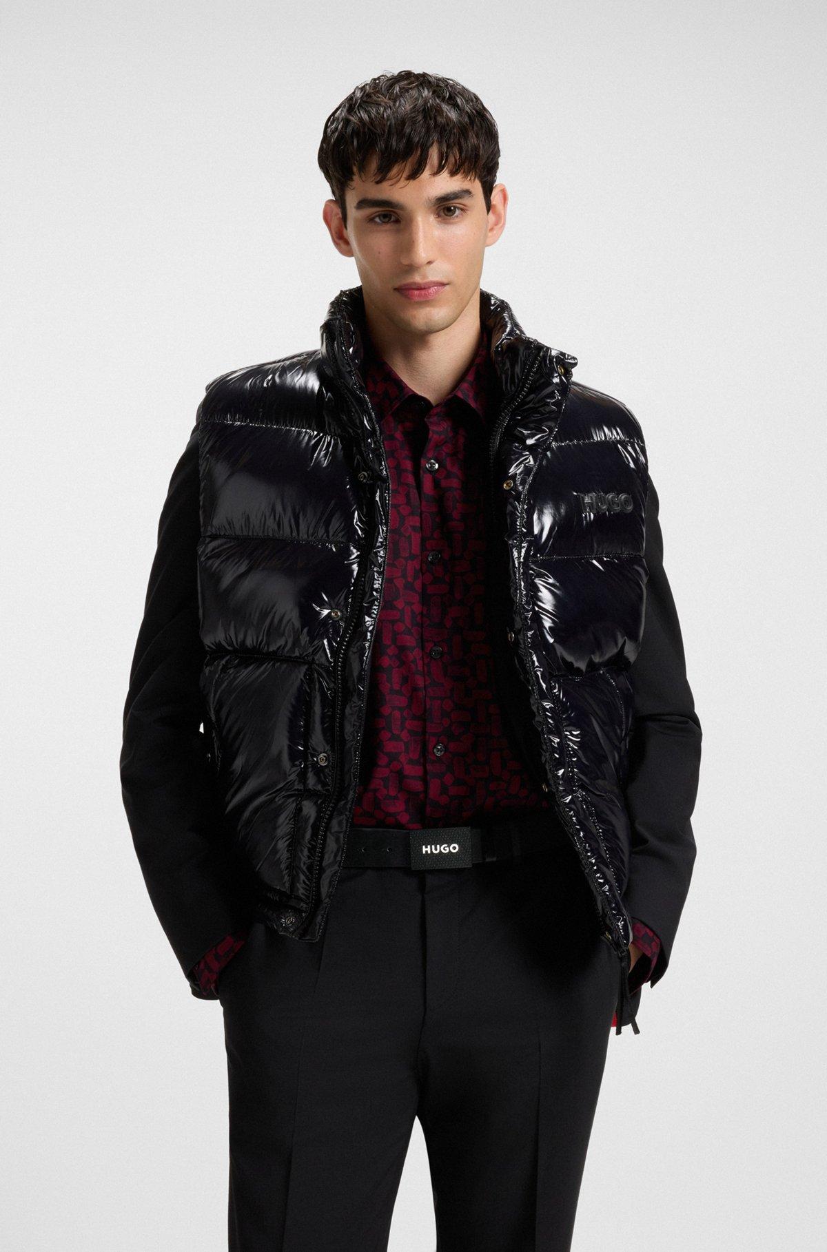 Matte leather belt with branded plaque buckle Product Image