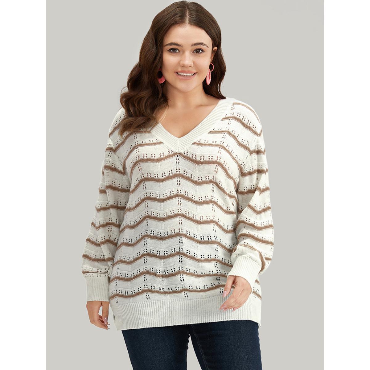 Plus Size Wave Striped Cut Out V Neck Cardigan Beige Women Casual Bodycon Long Sleeve V-neck Dailywear Pullovers BloomChic 28/5X Product Image