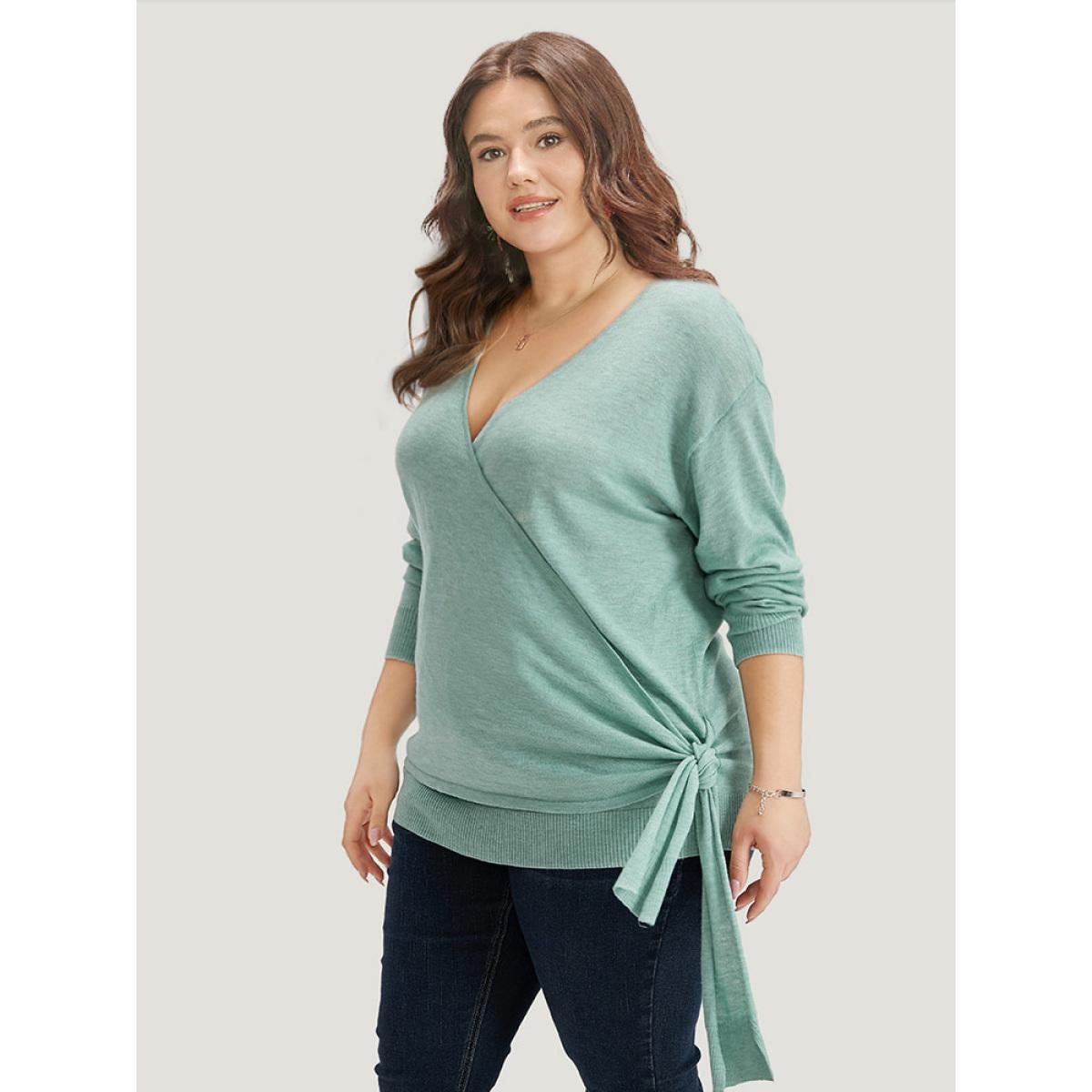 Plus Size Supersoft Essentials Plain Crossover Ties Elastic Cuffs Pullover Mint Women Casual Loose Long Sleeve V-neck Dailywear Pullovers BloomChic 28/5X Product Image