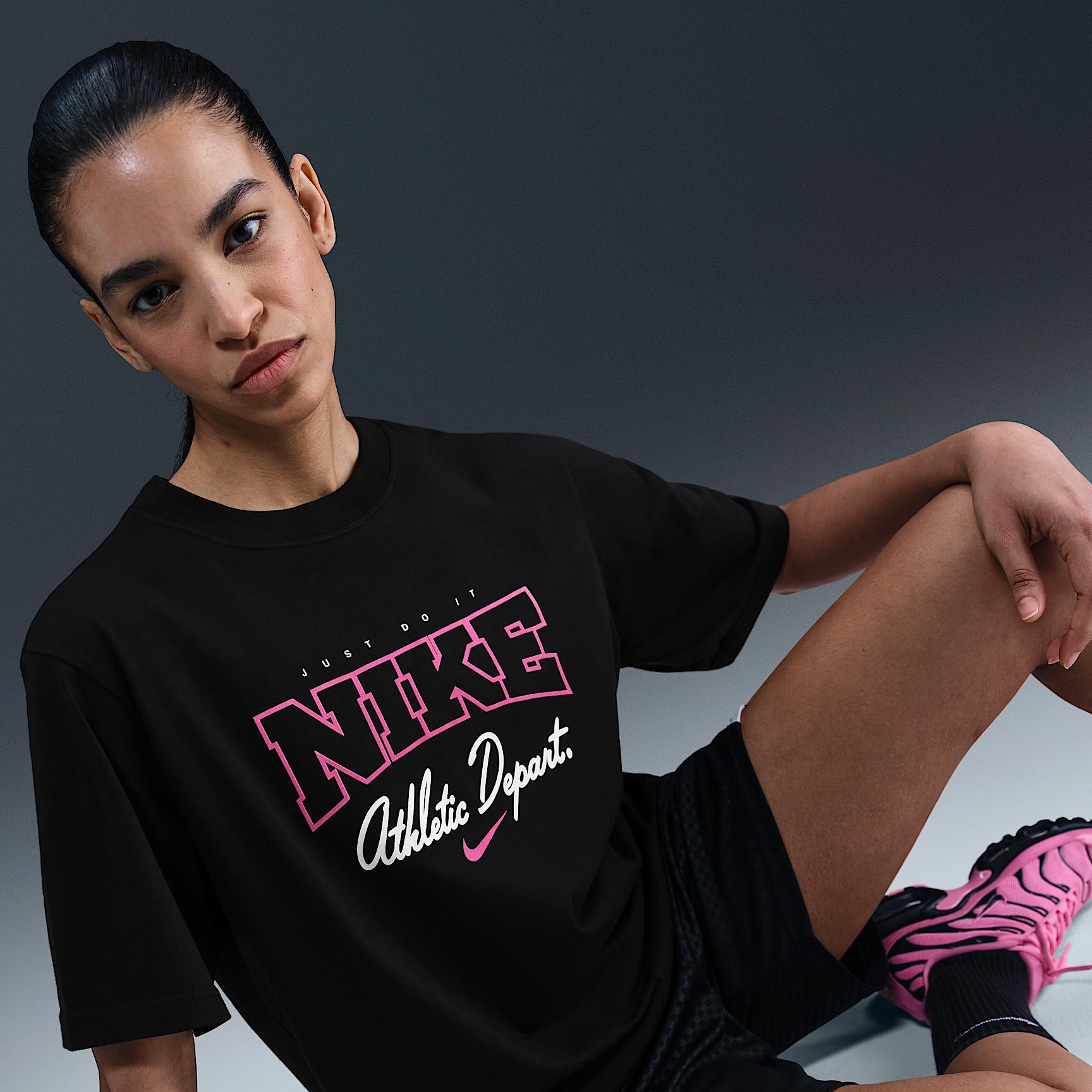 Womens Nike Sportswear Loose Short-Sleeve Graphic T-Shirt | IF1180-010 Product Image