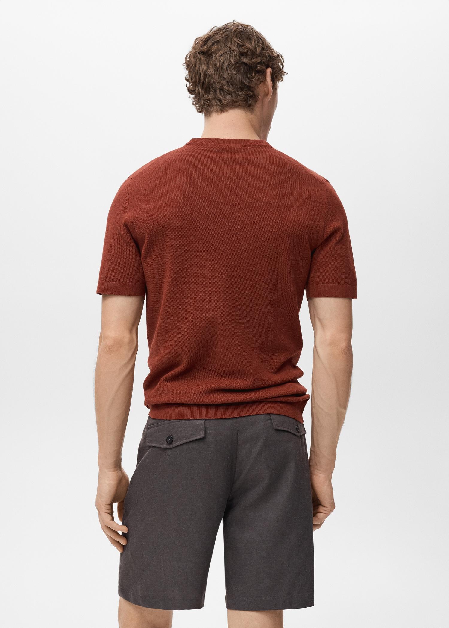 Cotton fine-knit t-shirt - Men | MANGO USA Product Image